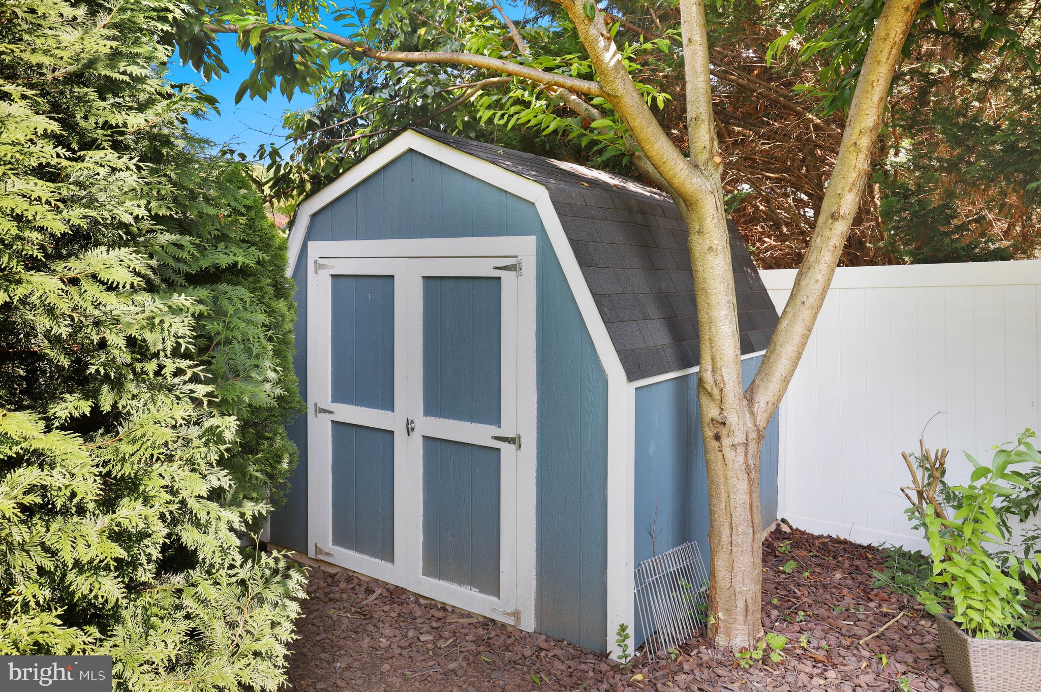 TYLER PARK - Residential