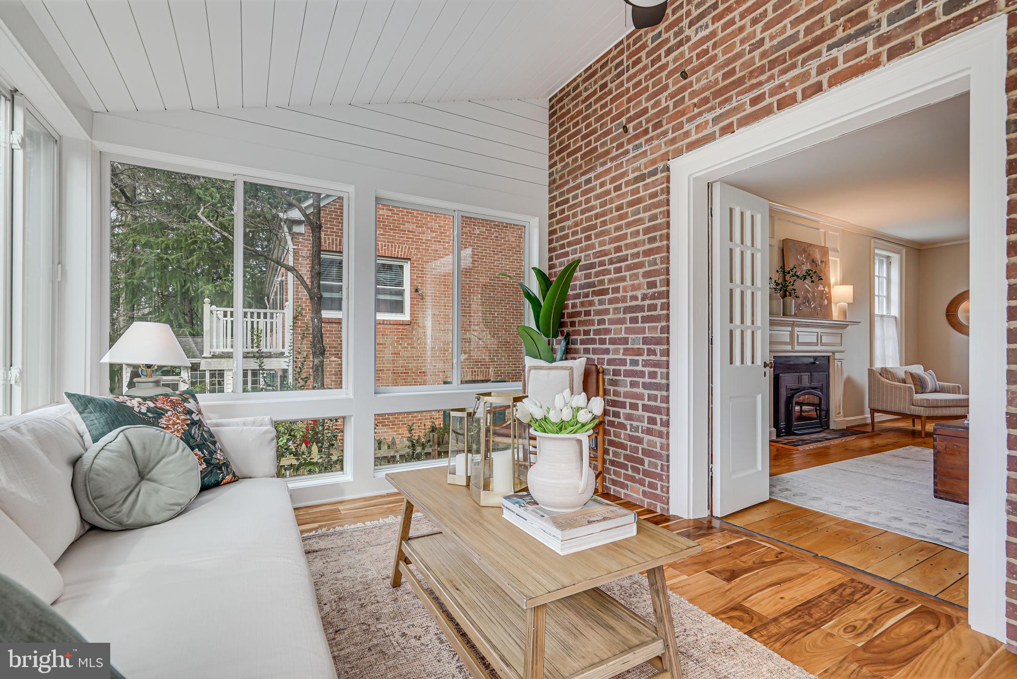 WESTMORELAND HILLS - Residential