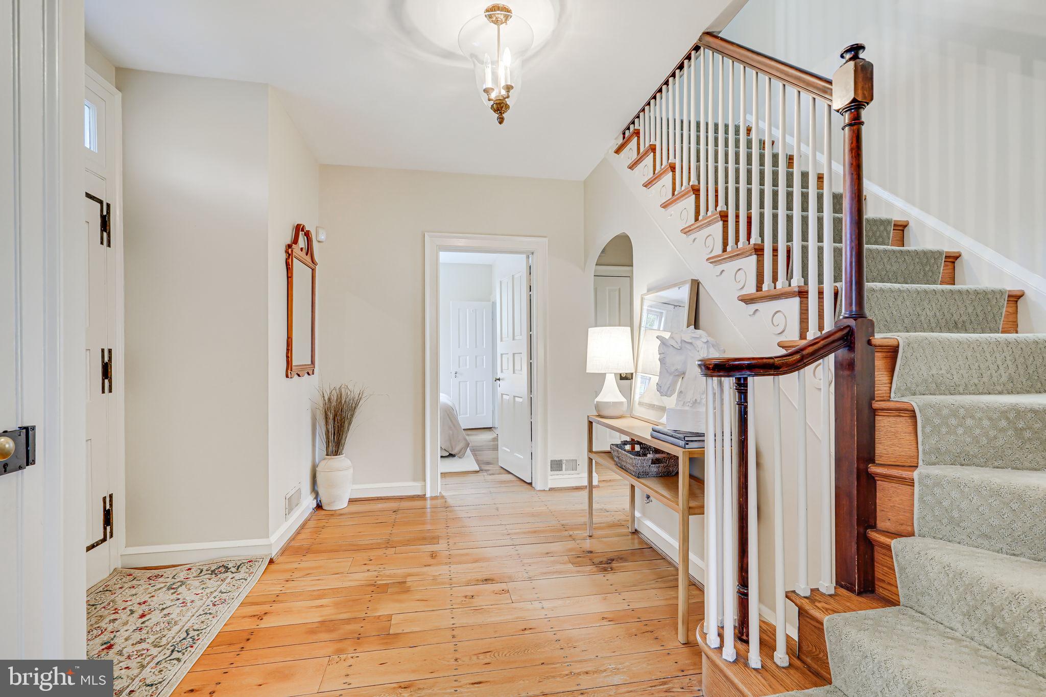 WESTMORELAND HILLS - Residential