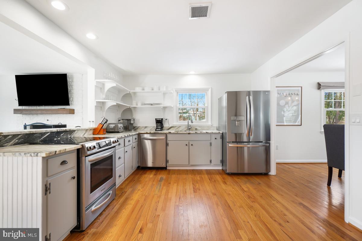 BYWATER ESTATES - Residential