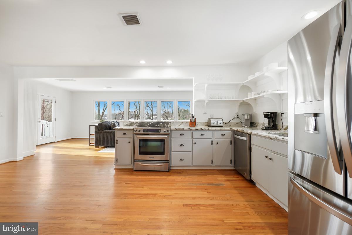 BYWATER ESTATES - Residential