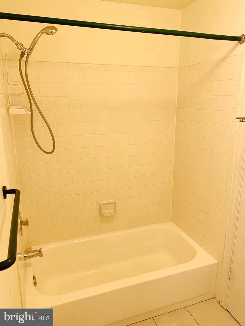 PATAPSCO FALLS - Residential Lease