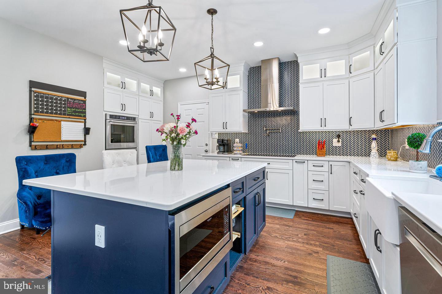 2014 ROSEDALE LANE