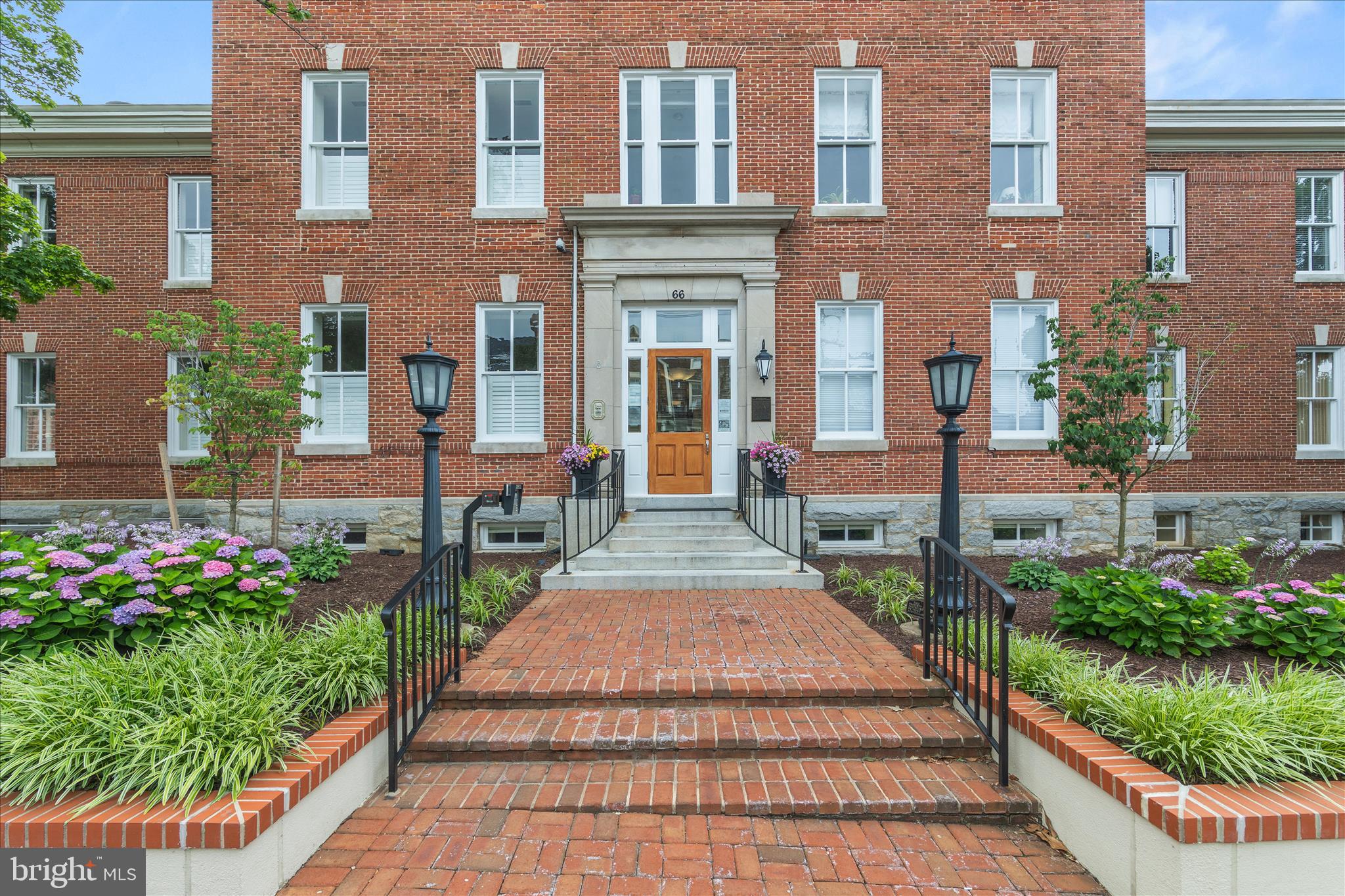 66 FRANKLIN STREET 418