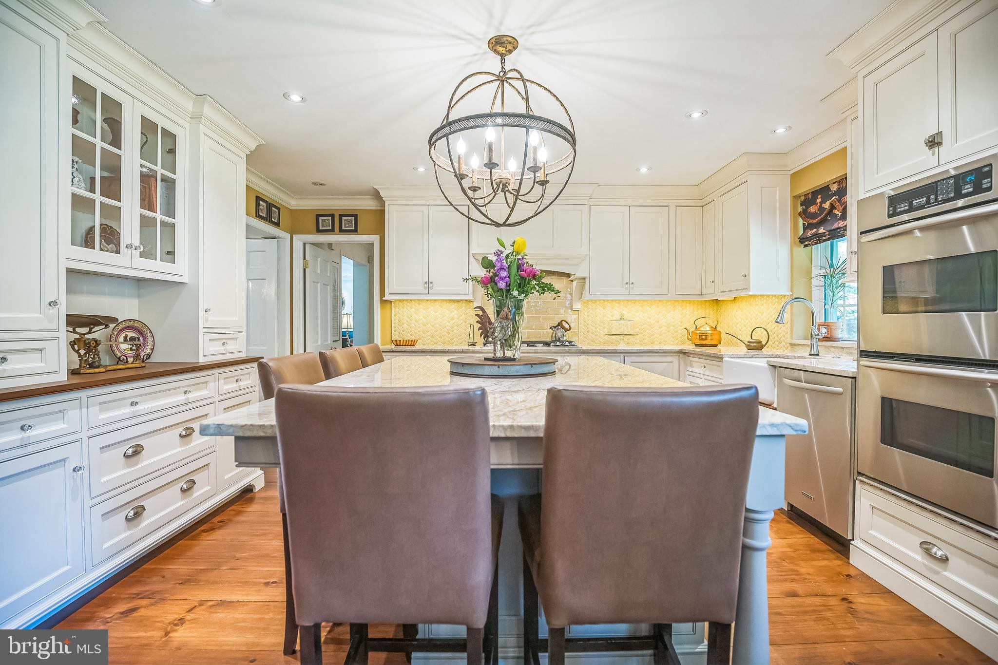 MILITIA HILL - Residential