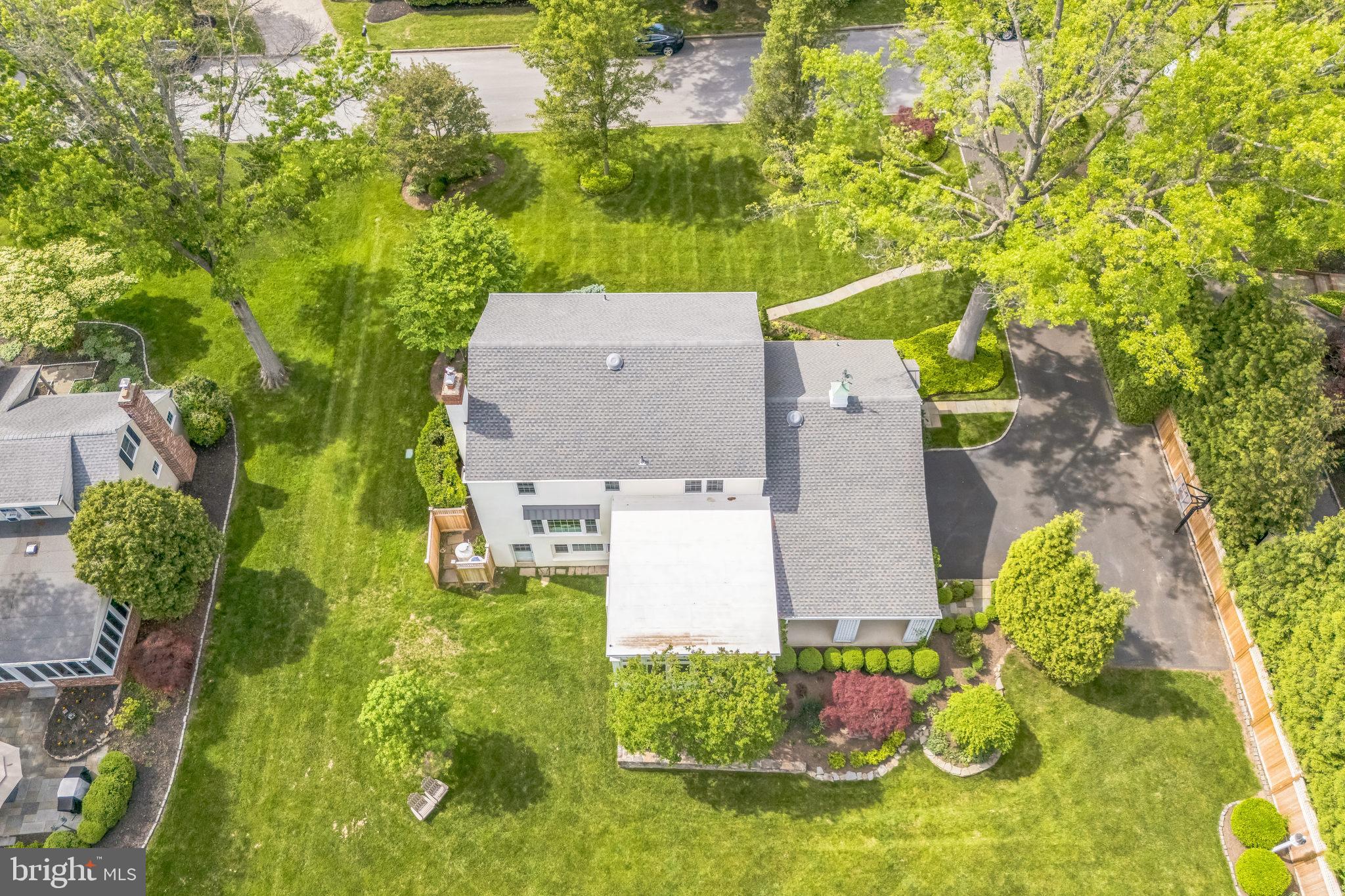 MILITIA HILL - Residential