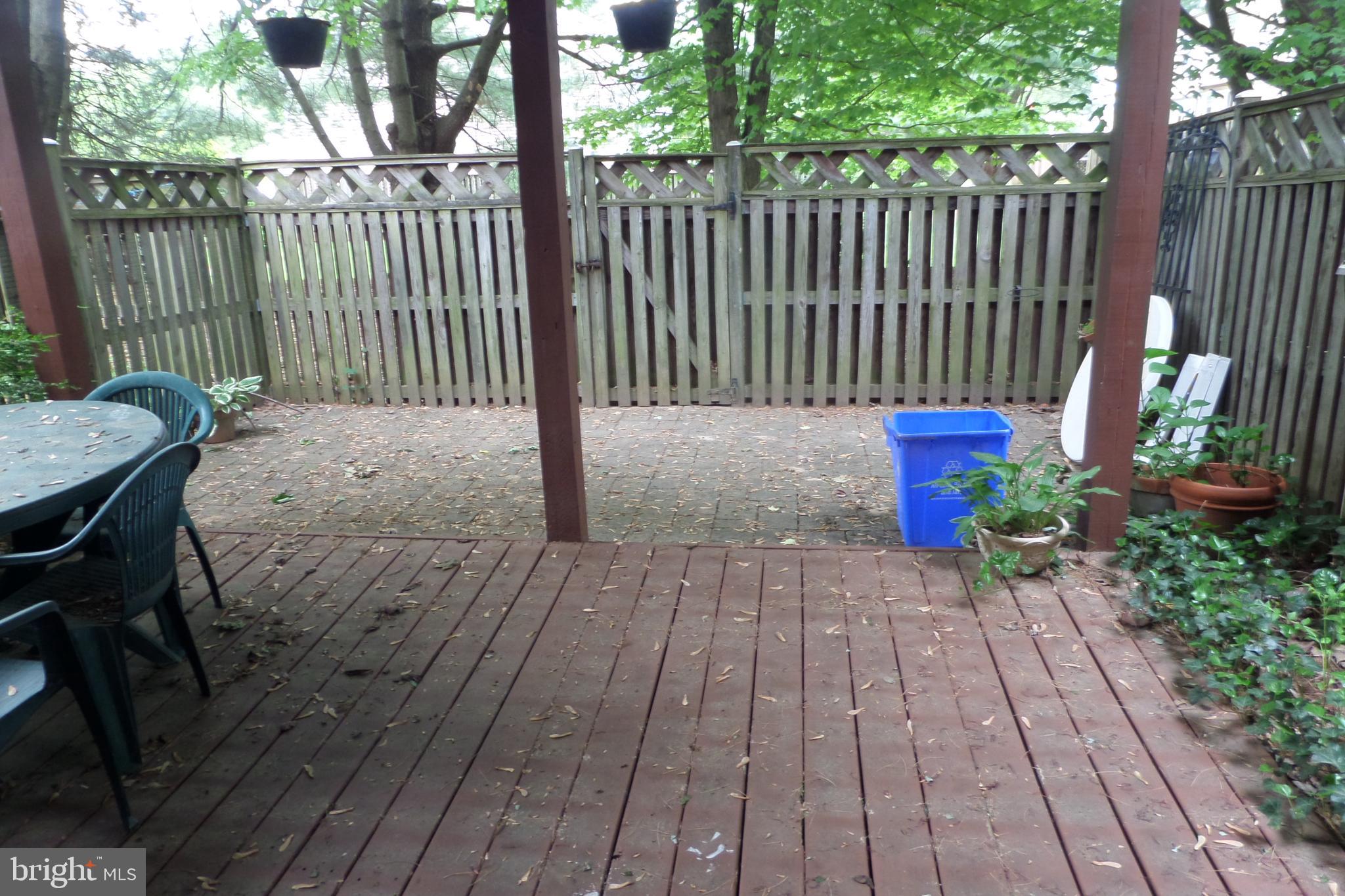 PARK OVERLOOK - Residential Lease