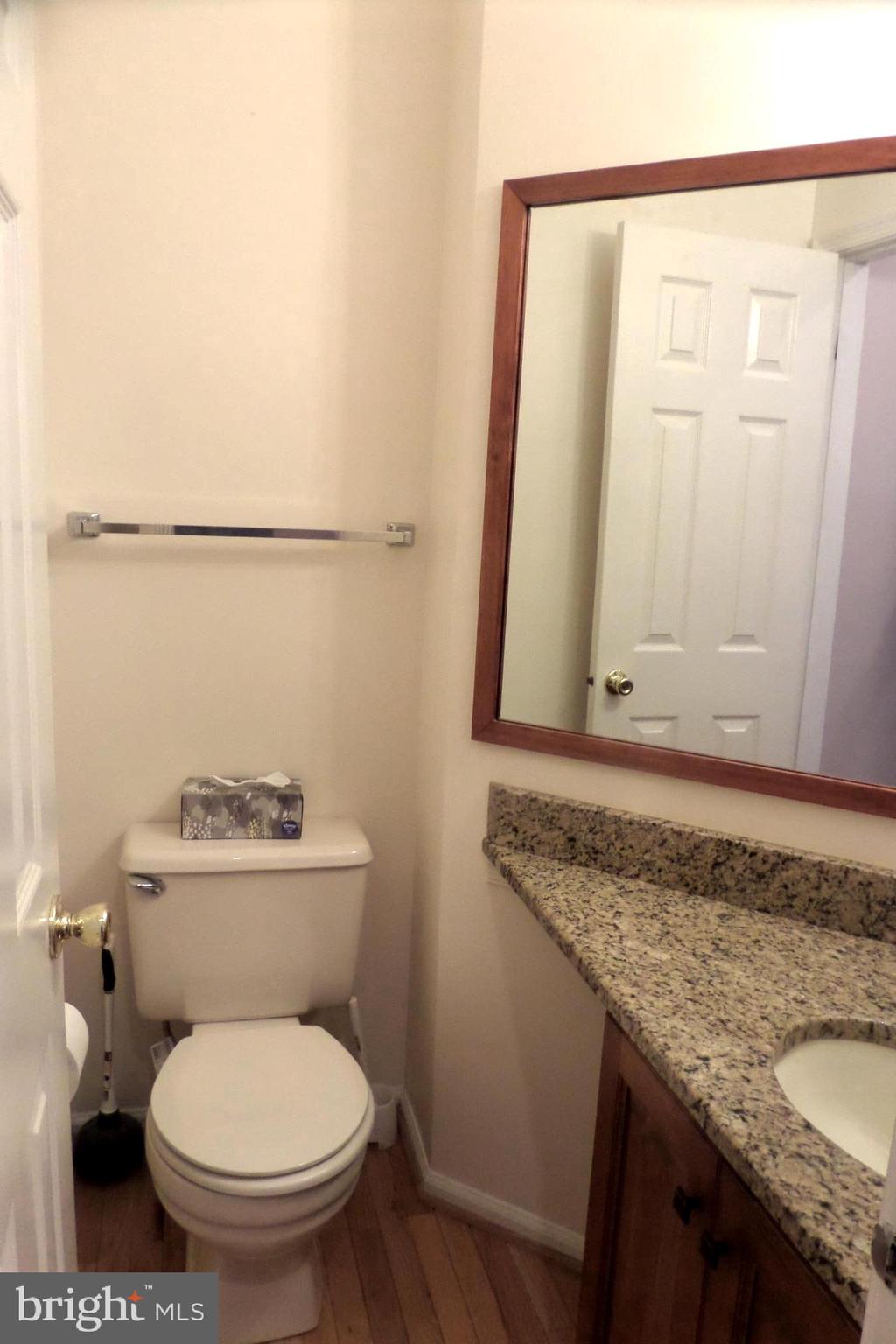 PARK OVERLOOK - Residential Lease