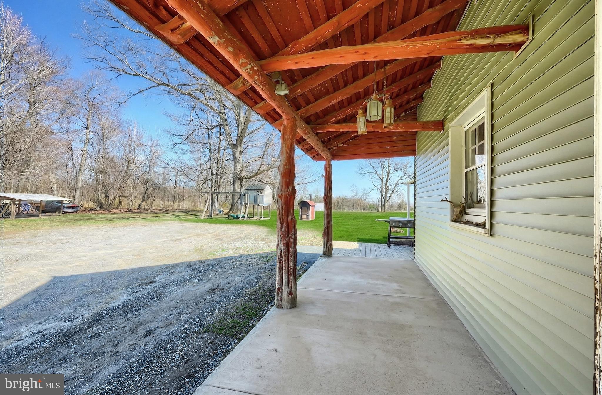 FELTON/BROUGEVILLE - Residential