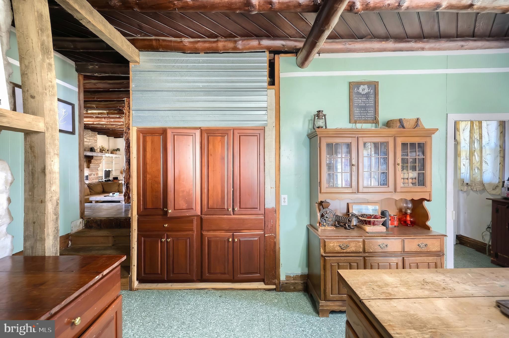 FELTON/BROUGEVILLE - Residential