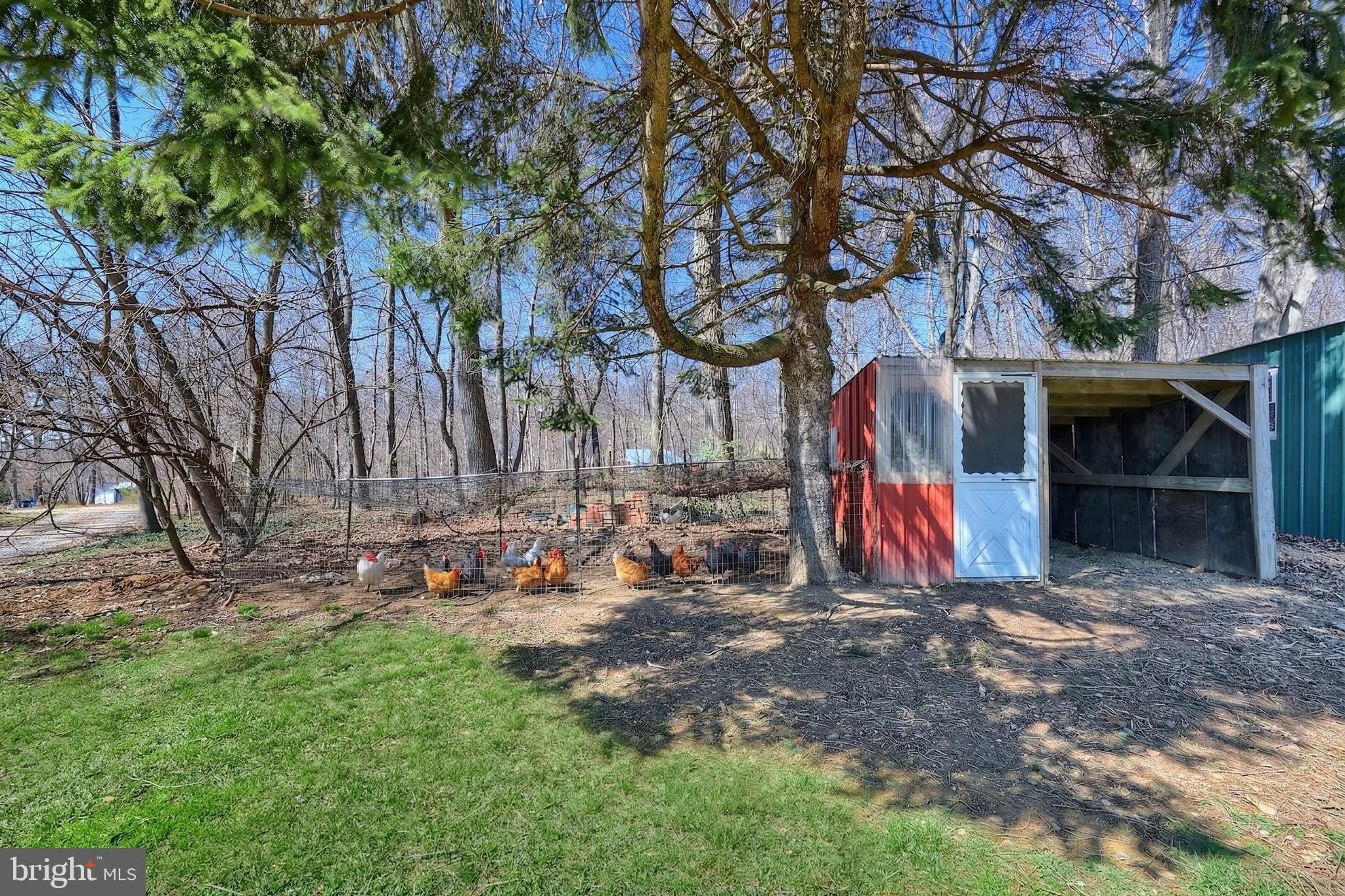 FELTON/BROUGEVILLE - Residential