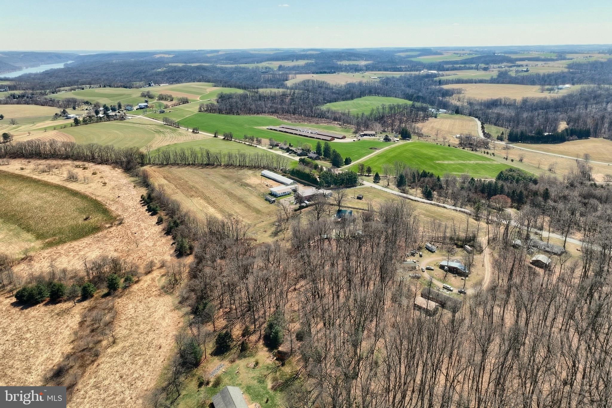 FELTON/BROUGEVILLE - Residential