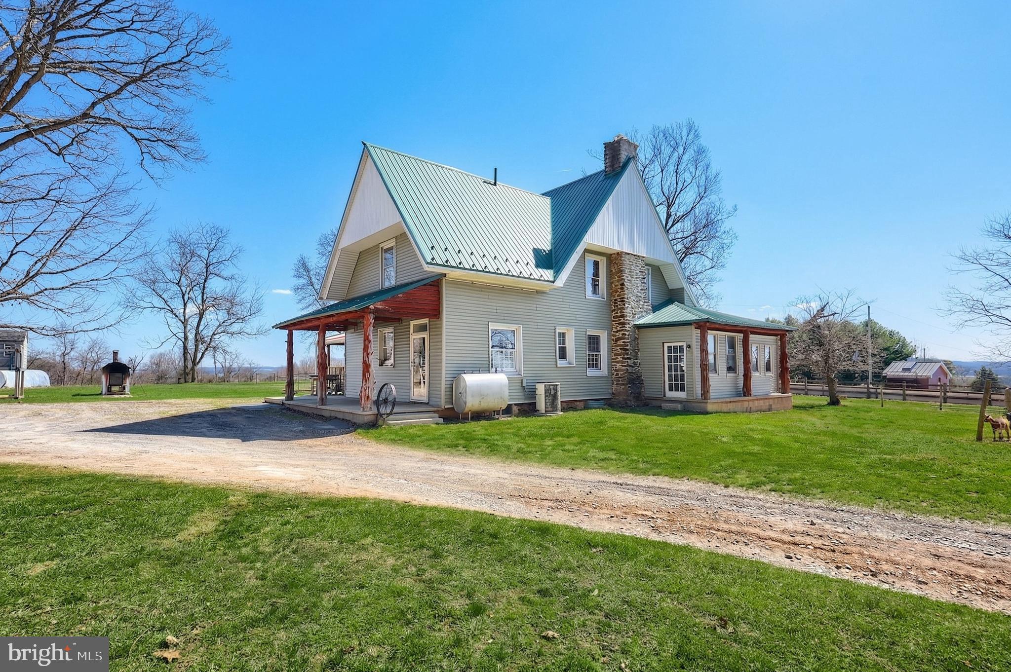 FELTON/BROUGEVILLE - Residential