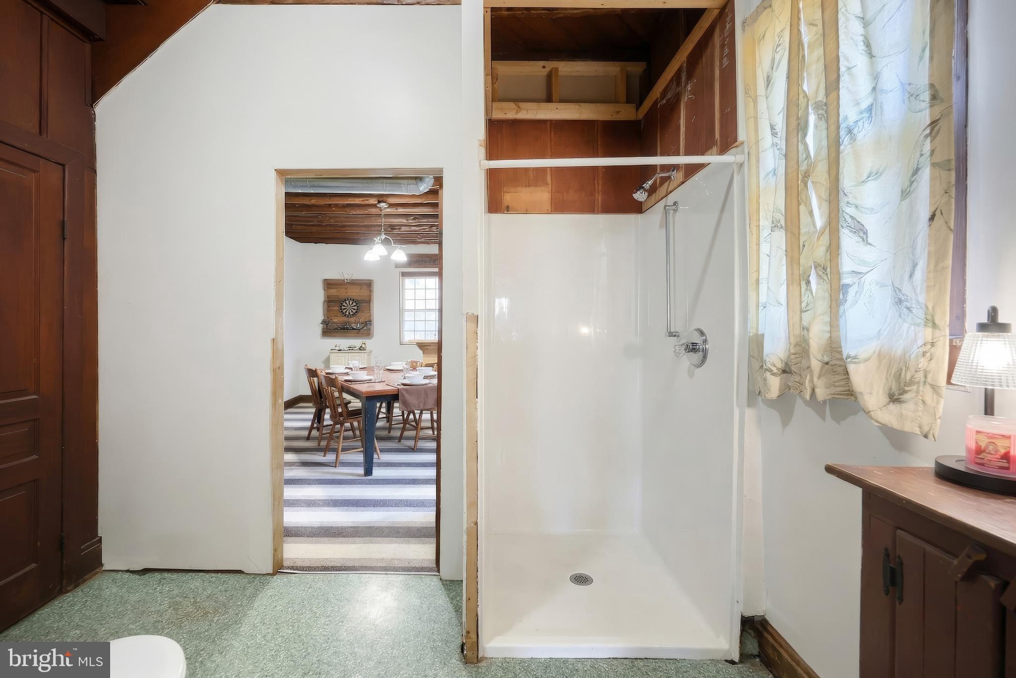 FELTON/BROUGEVILLE - Residential