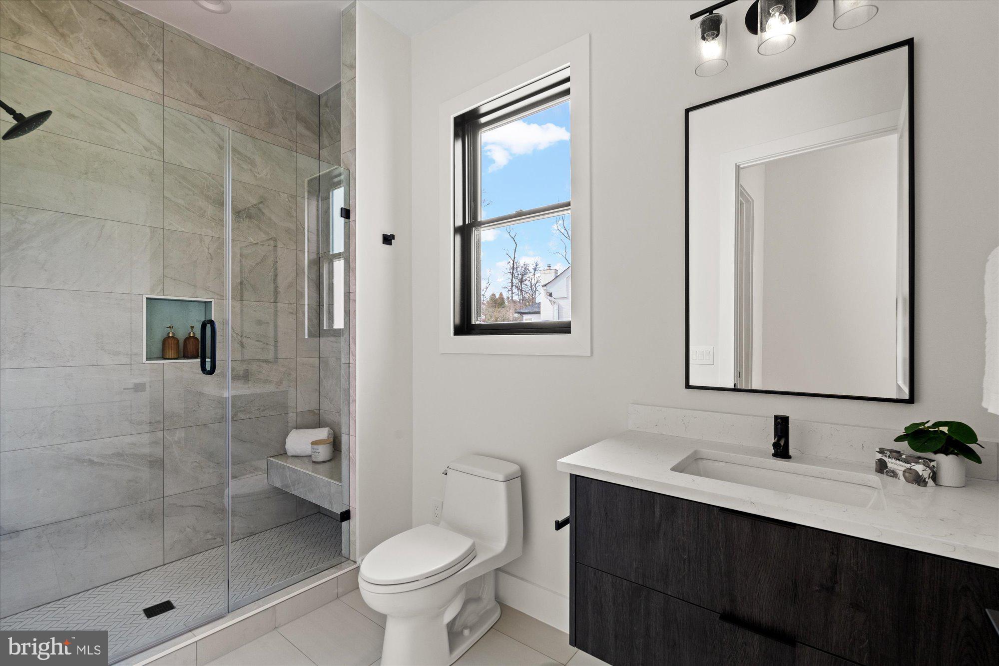 SALONA VILLAGE - Residential