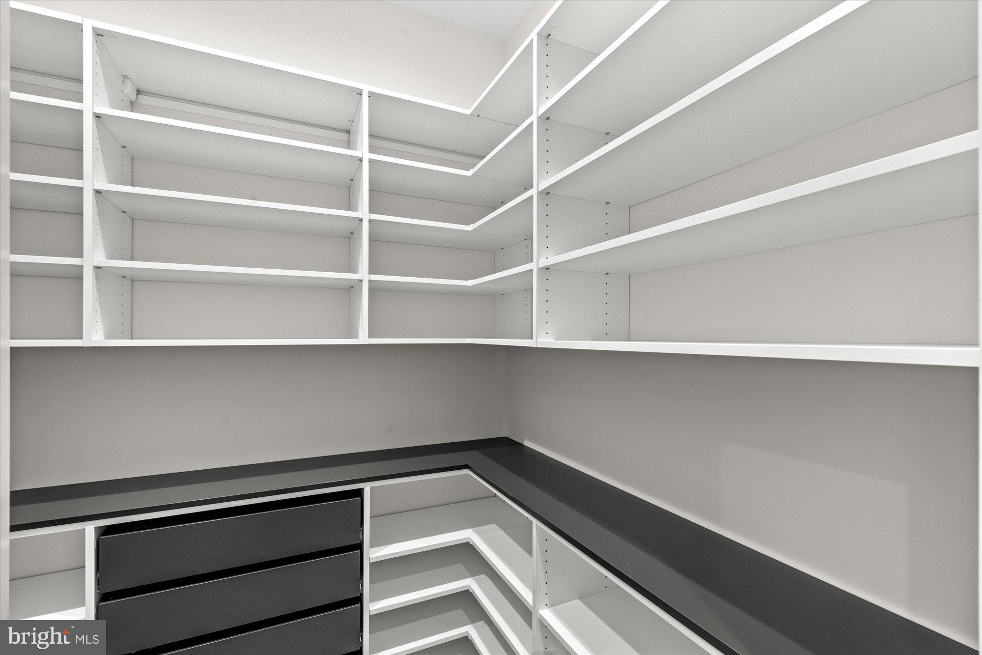 SALONA VILLAGE - Residential