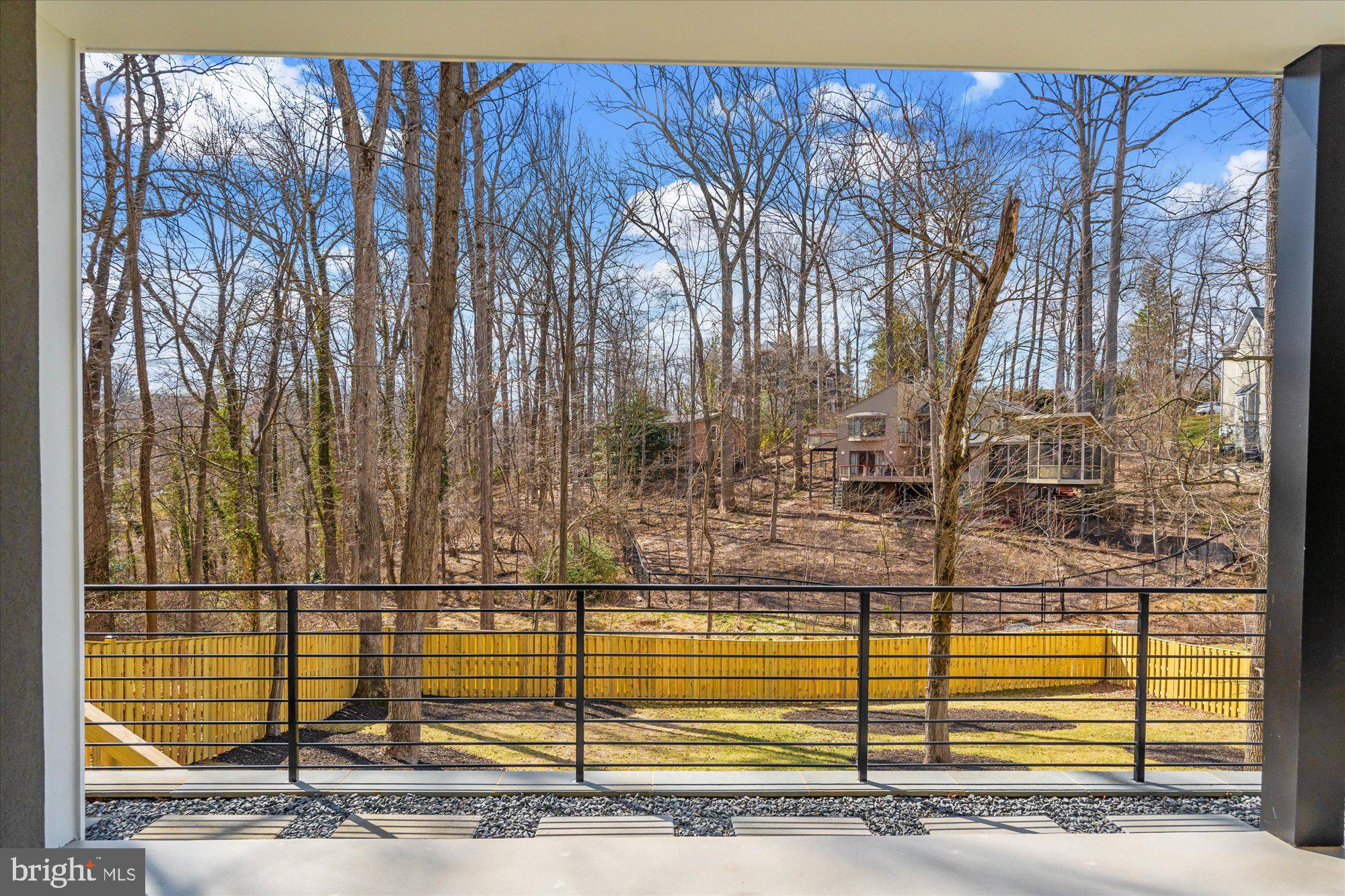 SALONA VILLAGE - Residential