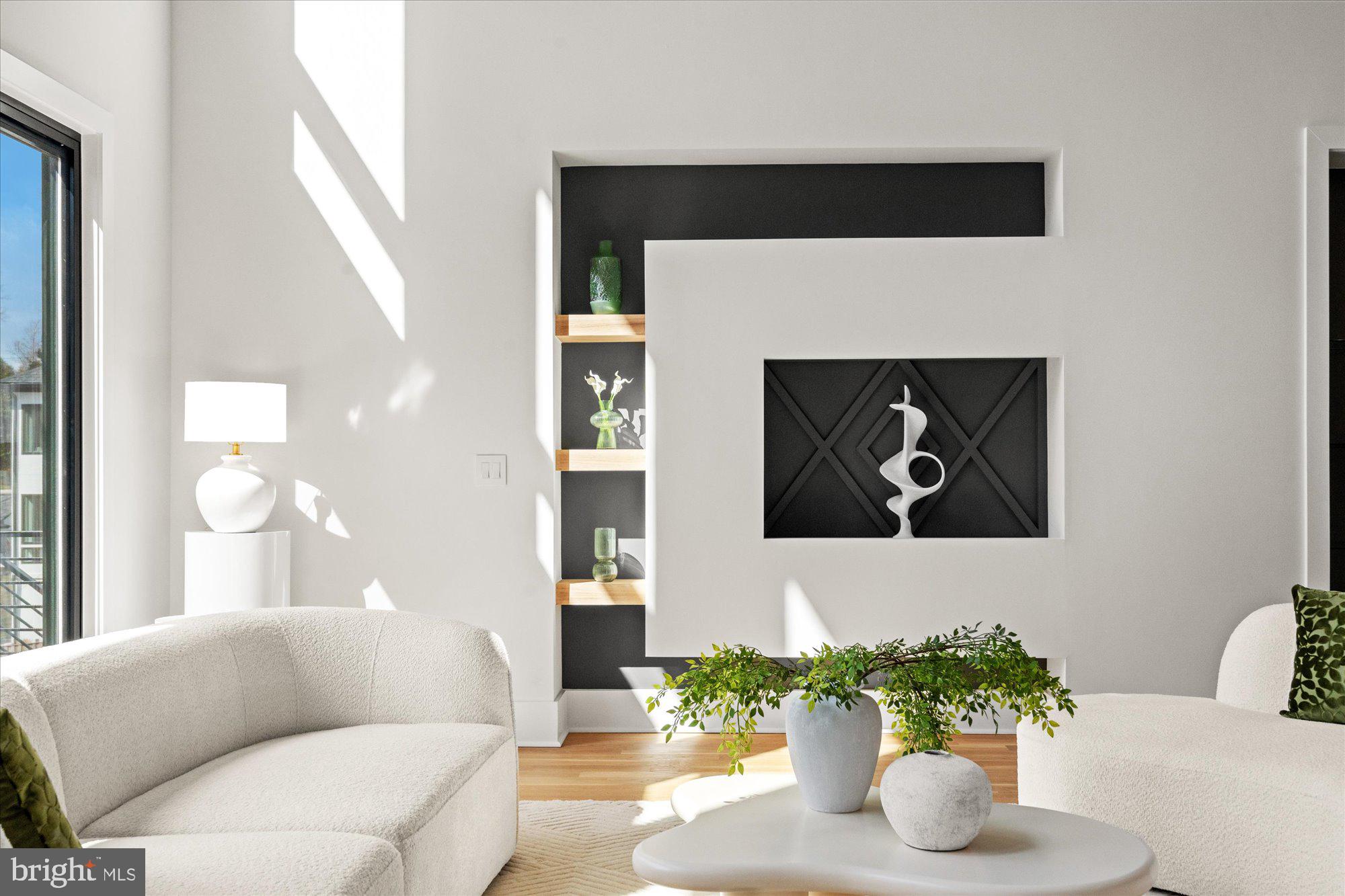 SALONA VILLAGE - Residential