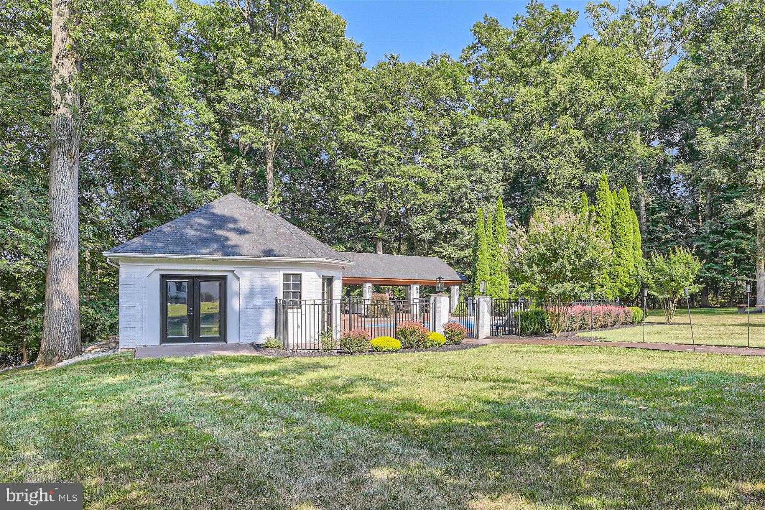 BEAVER CREEK ESTATES - Residential