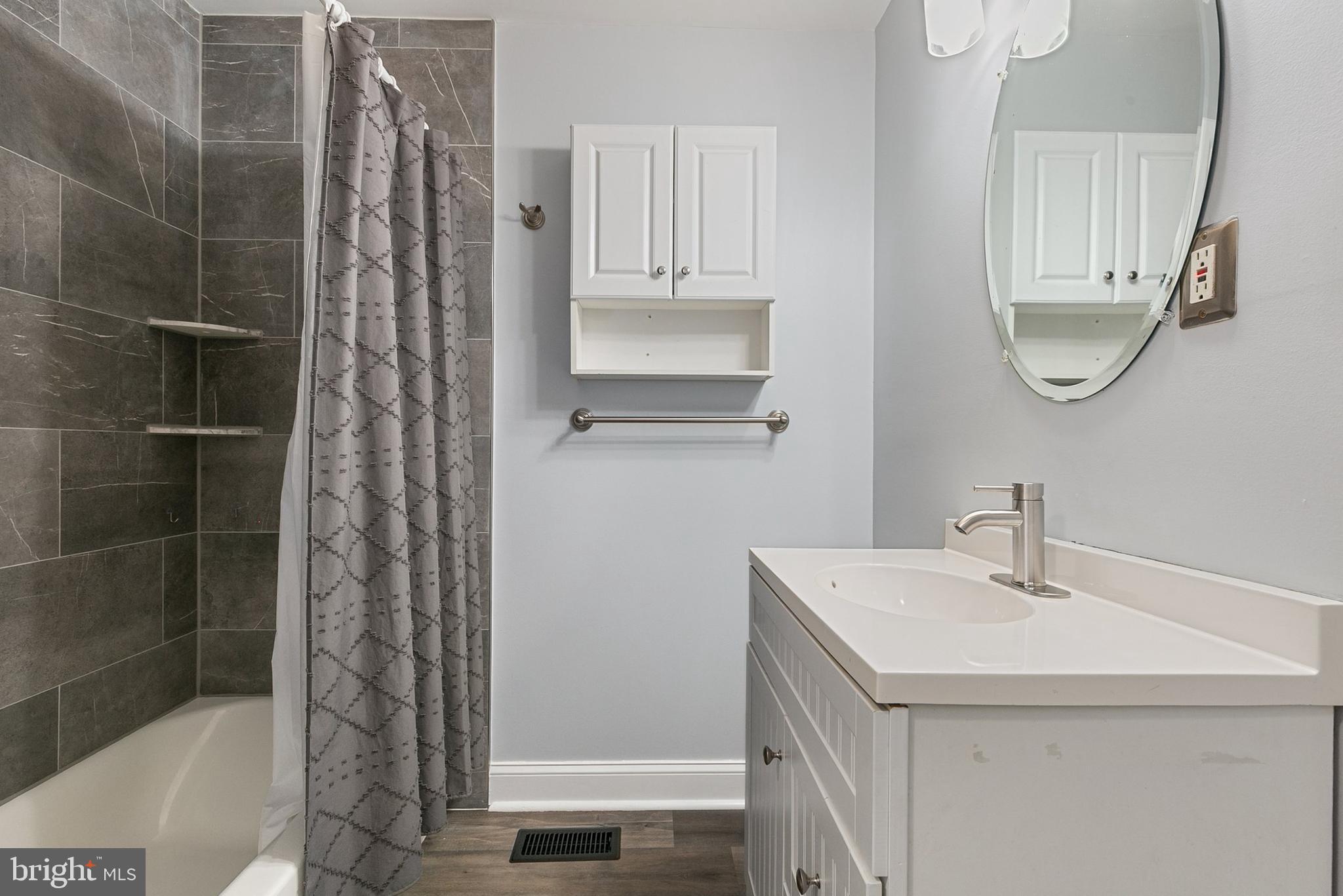 ROCKLEDGE AT BELAIR - Residential