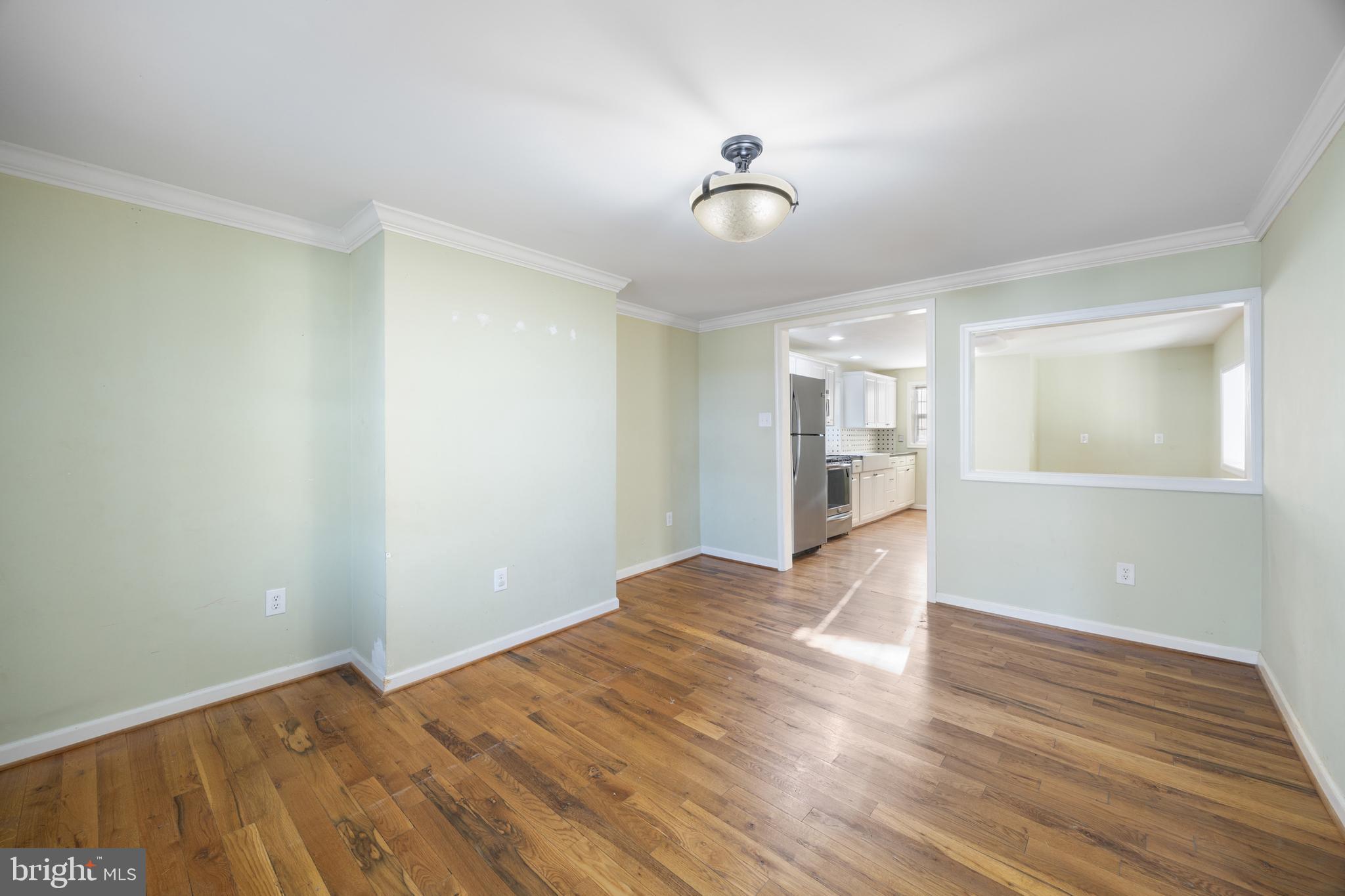 MIDDLETOWN - Residential