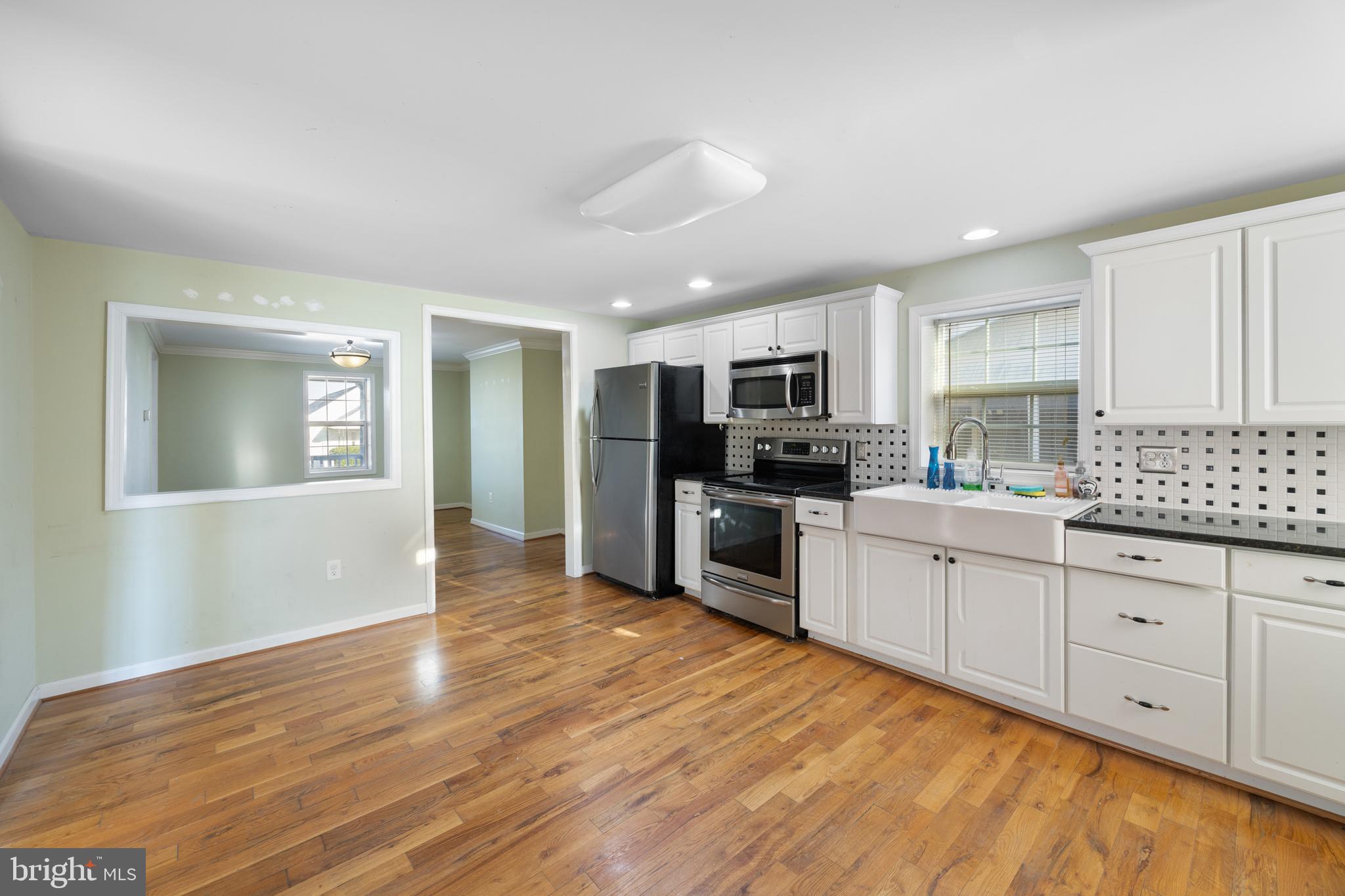 MIDDLETOWN - Residential