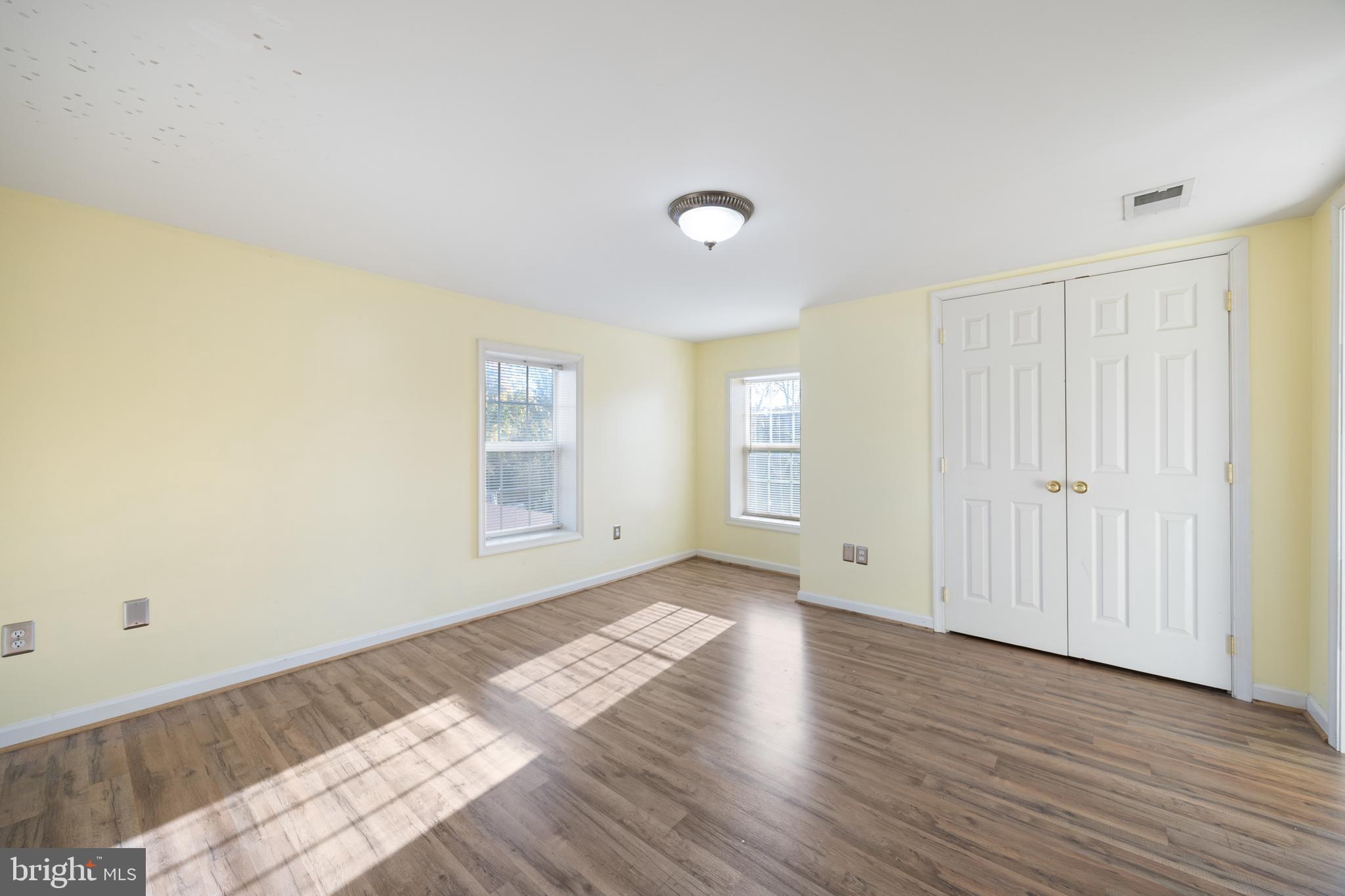 MIDDLETOWN - Residential