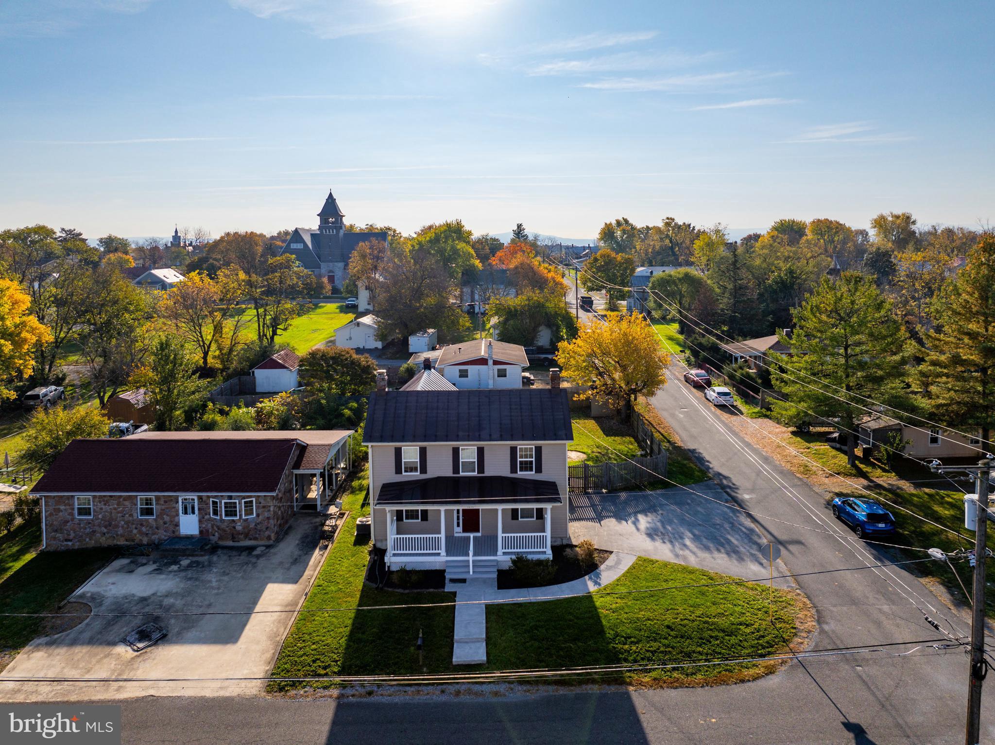 MIDDLETOWN - Residential