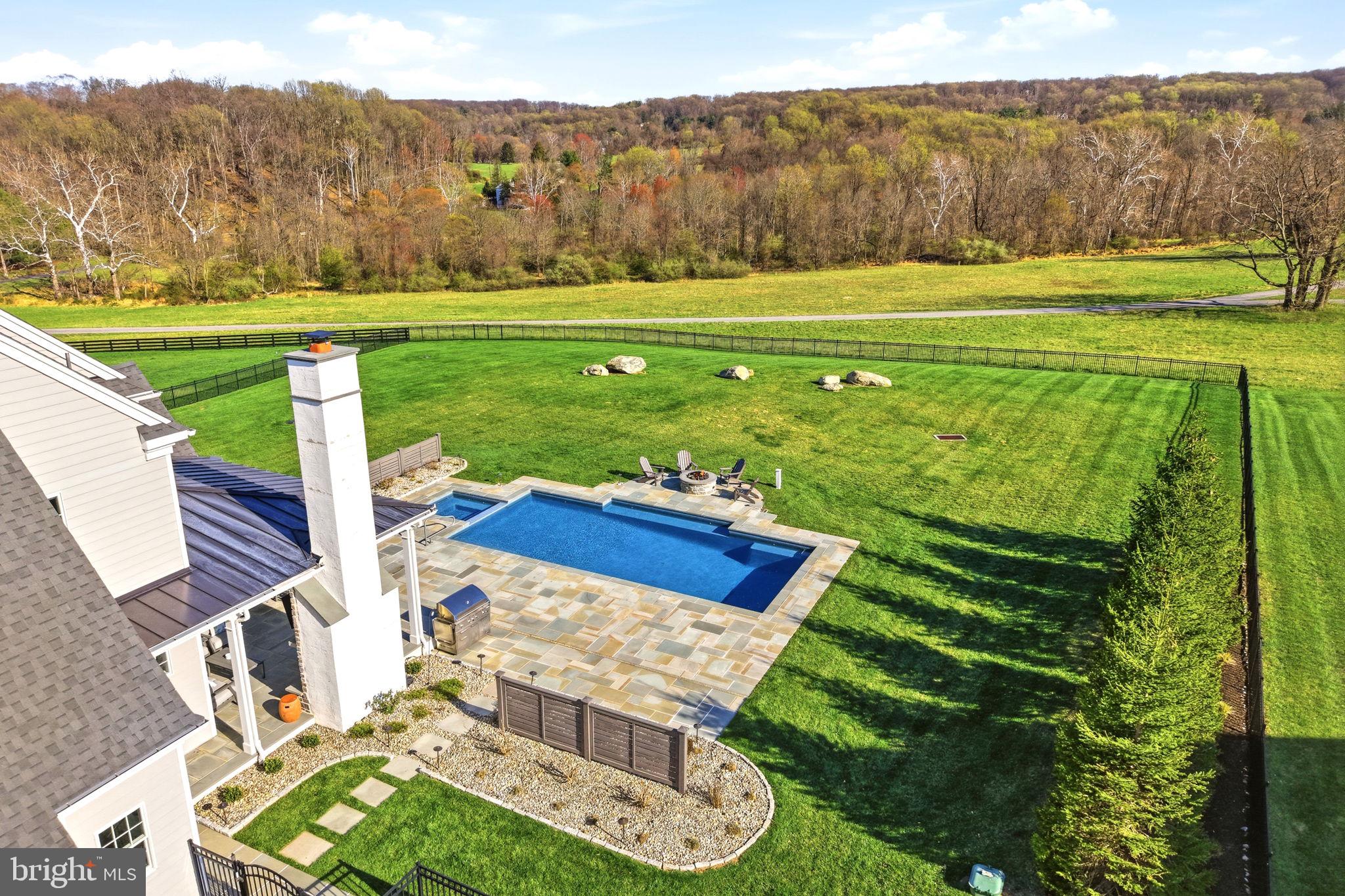 CEDAR RUN - Residential