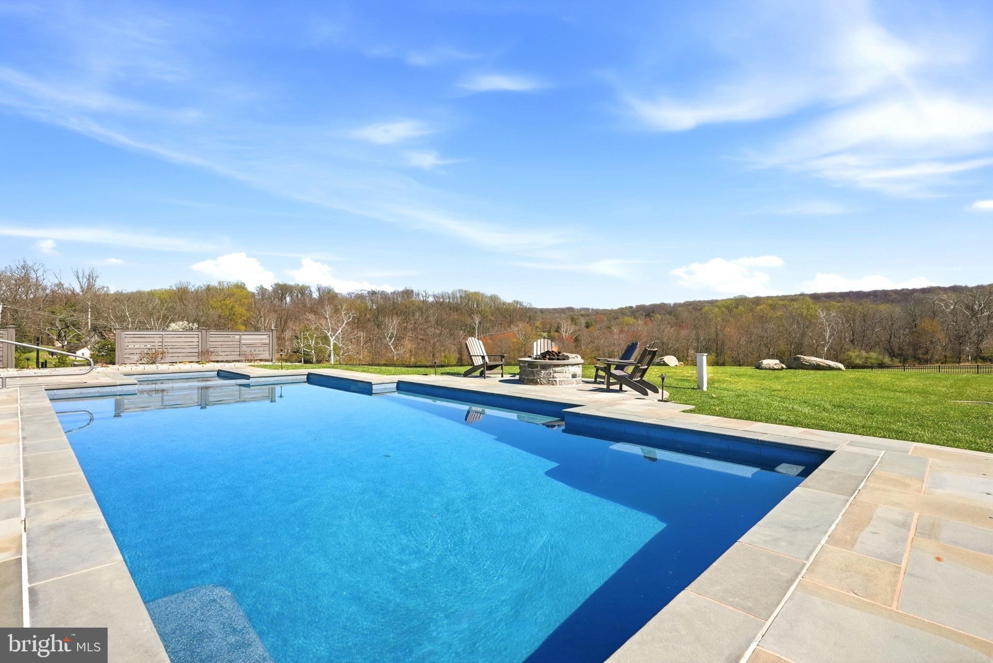 CEDAR RUN - Residential