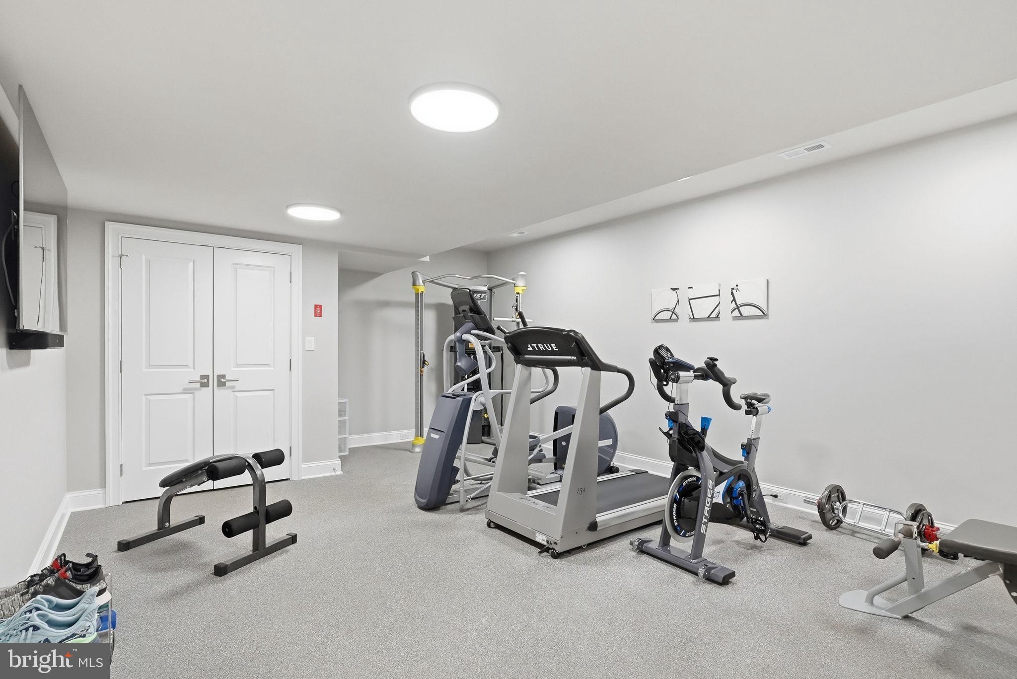 CEDAR RUN - Residential