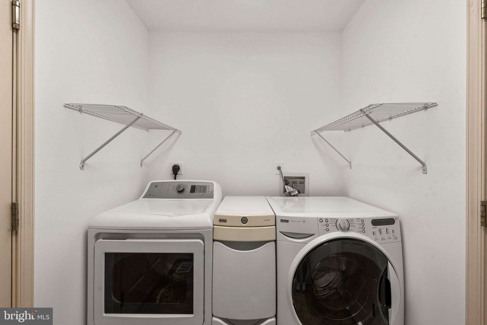 KENDALL RIDGE - Residential