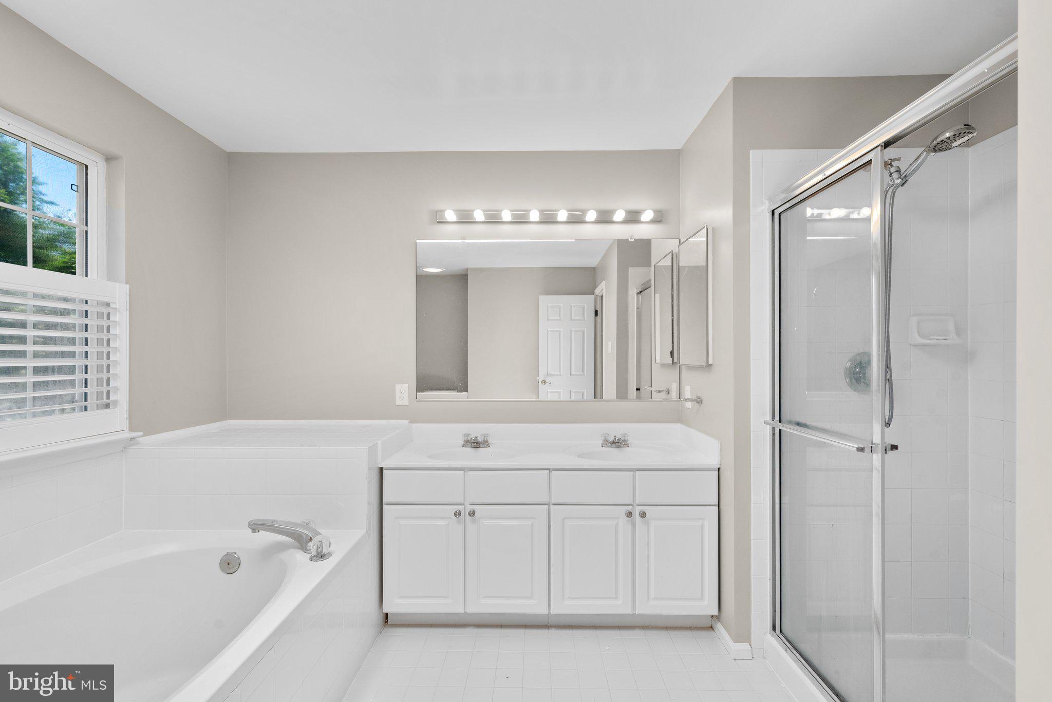 KENDALL RIDGE - Residential