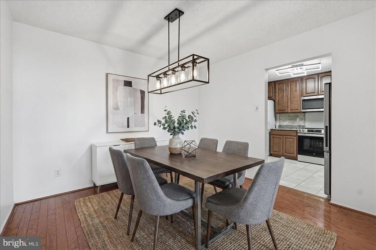 REGENCY AT MCLEAN - Residential