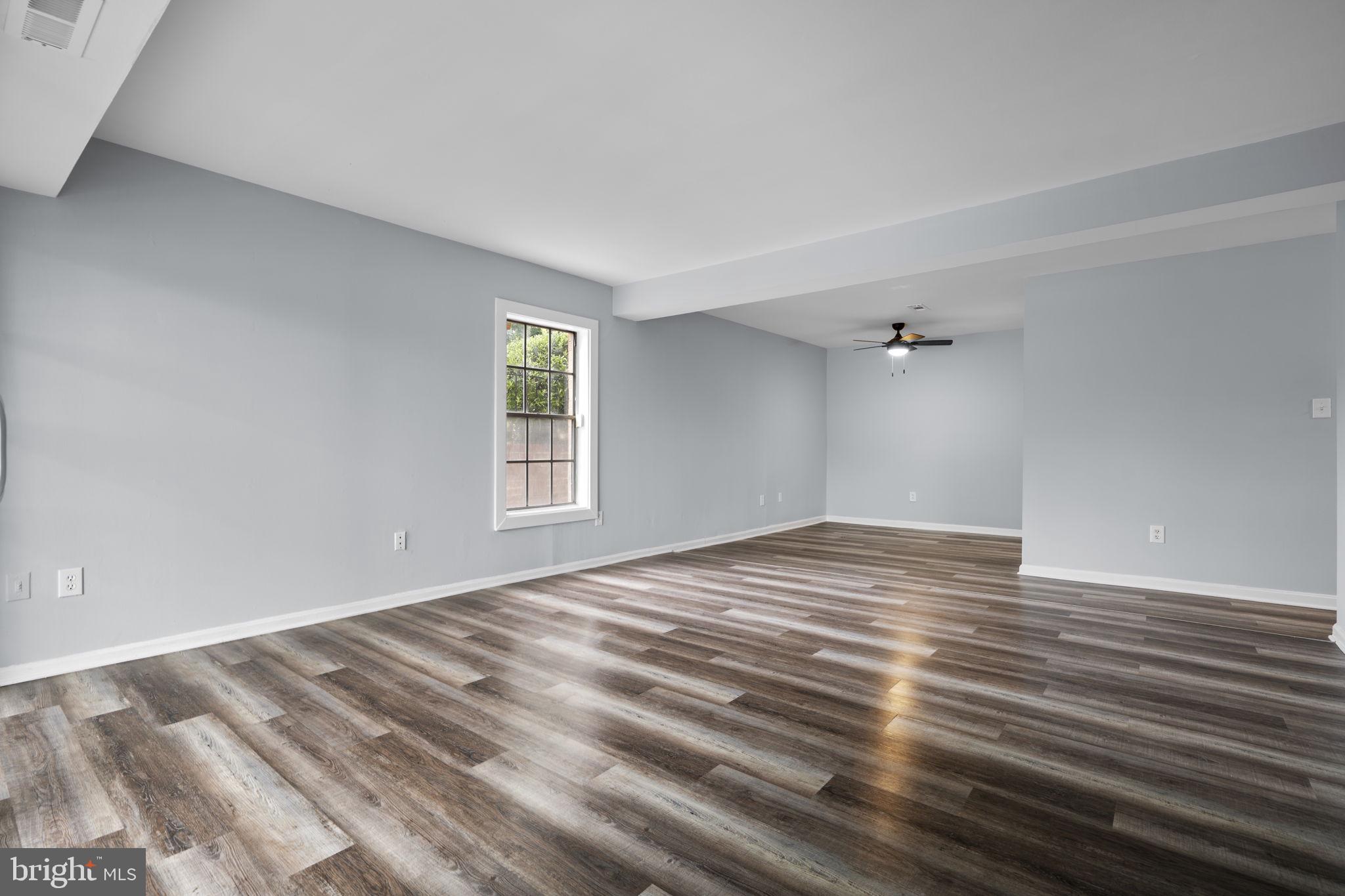 7940 LAKECREST DRIVE 7940