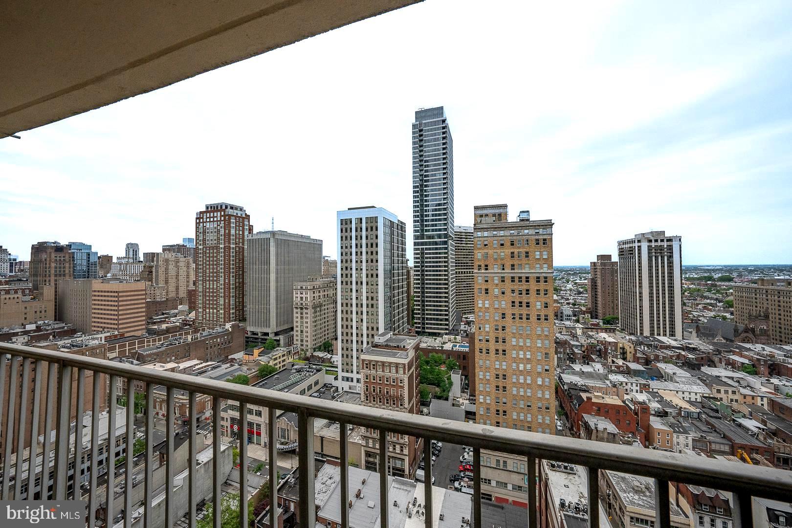 RITTENHOUSE SQUARE - Residential