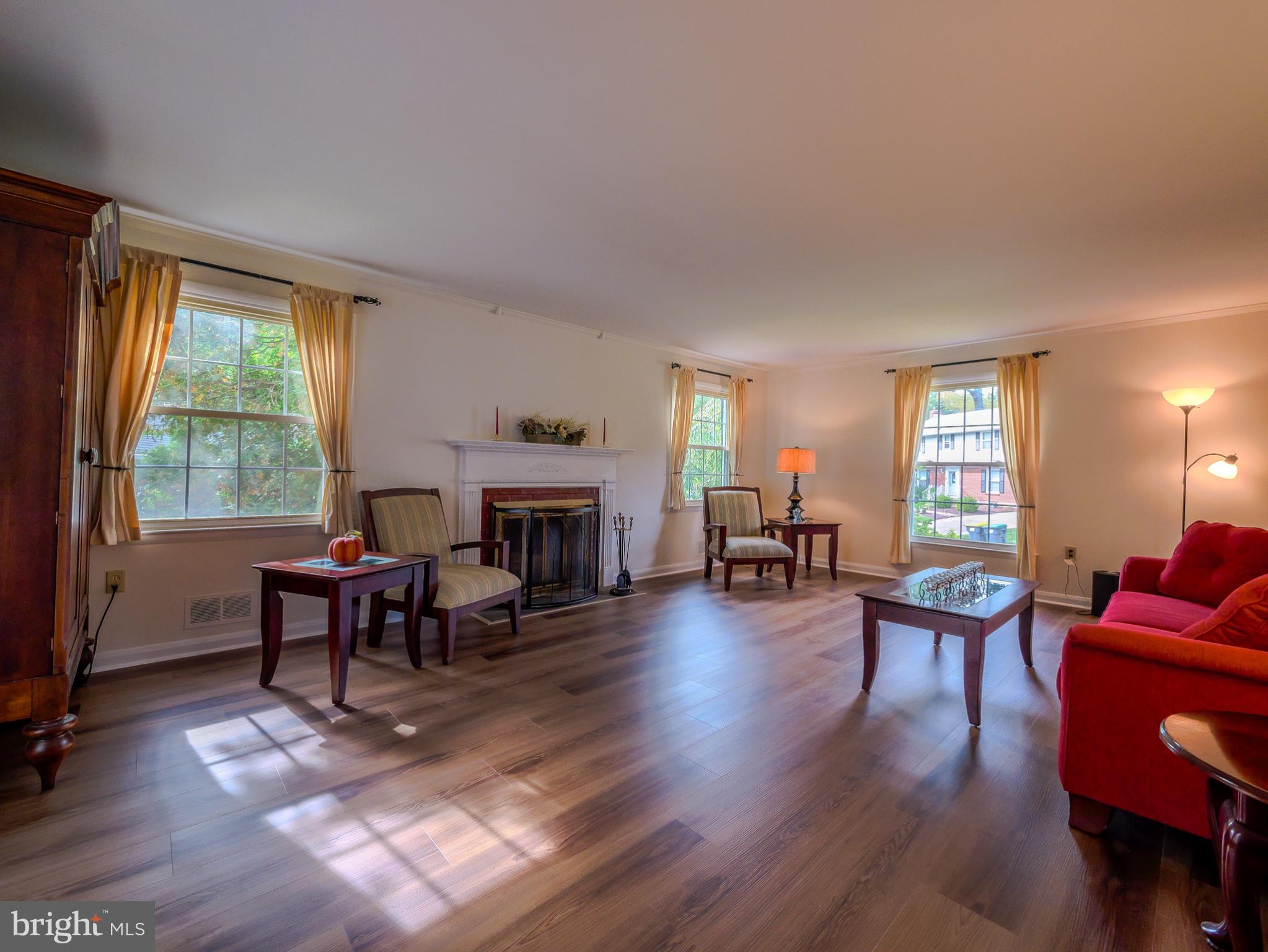 1108 WINDON DRIVE
