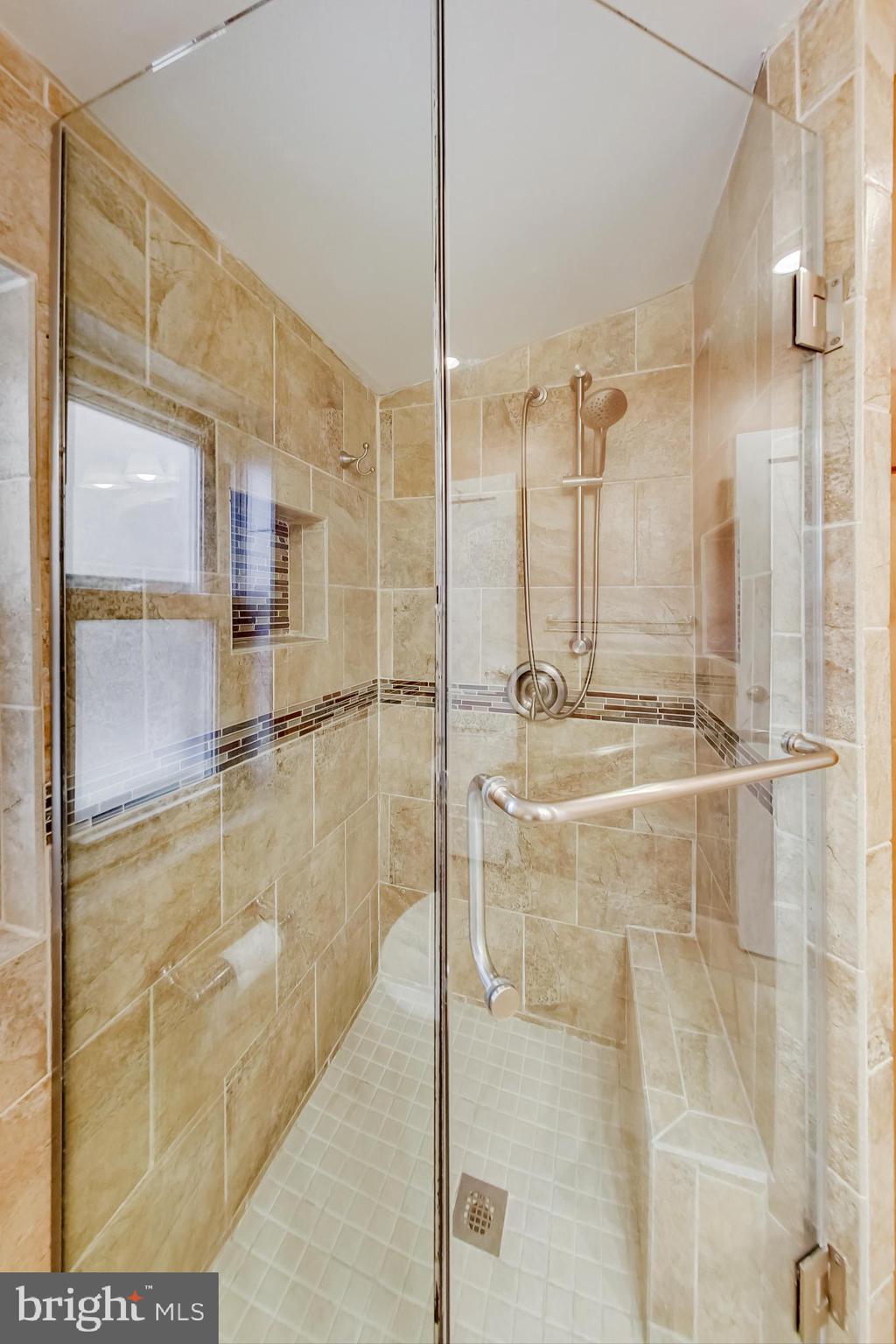 CARROLL KNOLLS - Residential