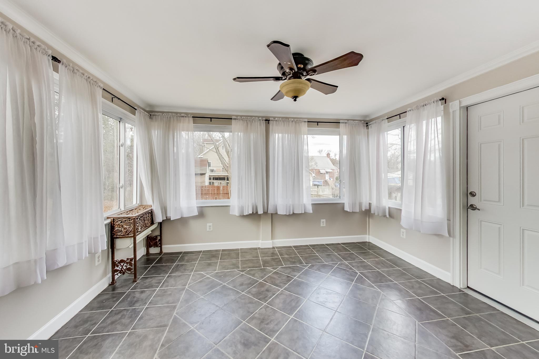 CARROLL KNOLLS - Residential