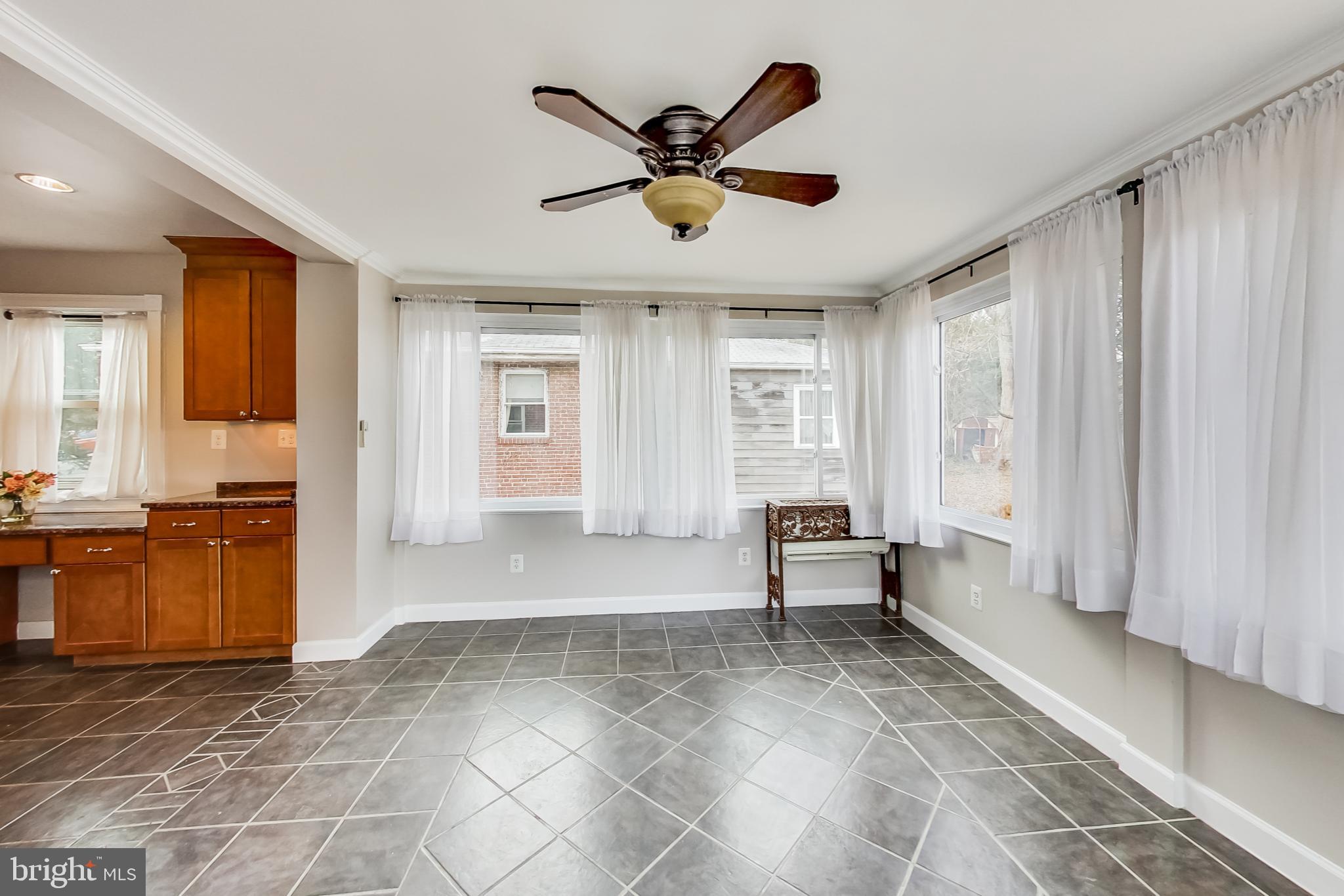 CARROLL KNOLLS - Residential