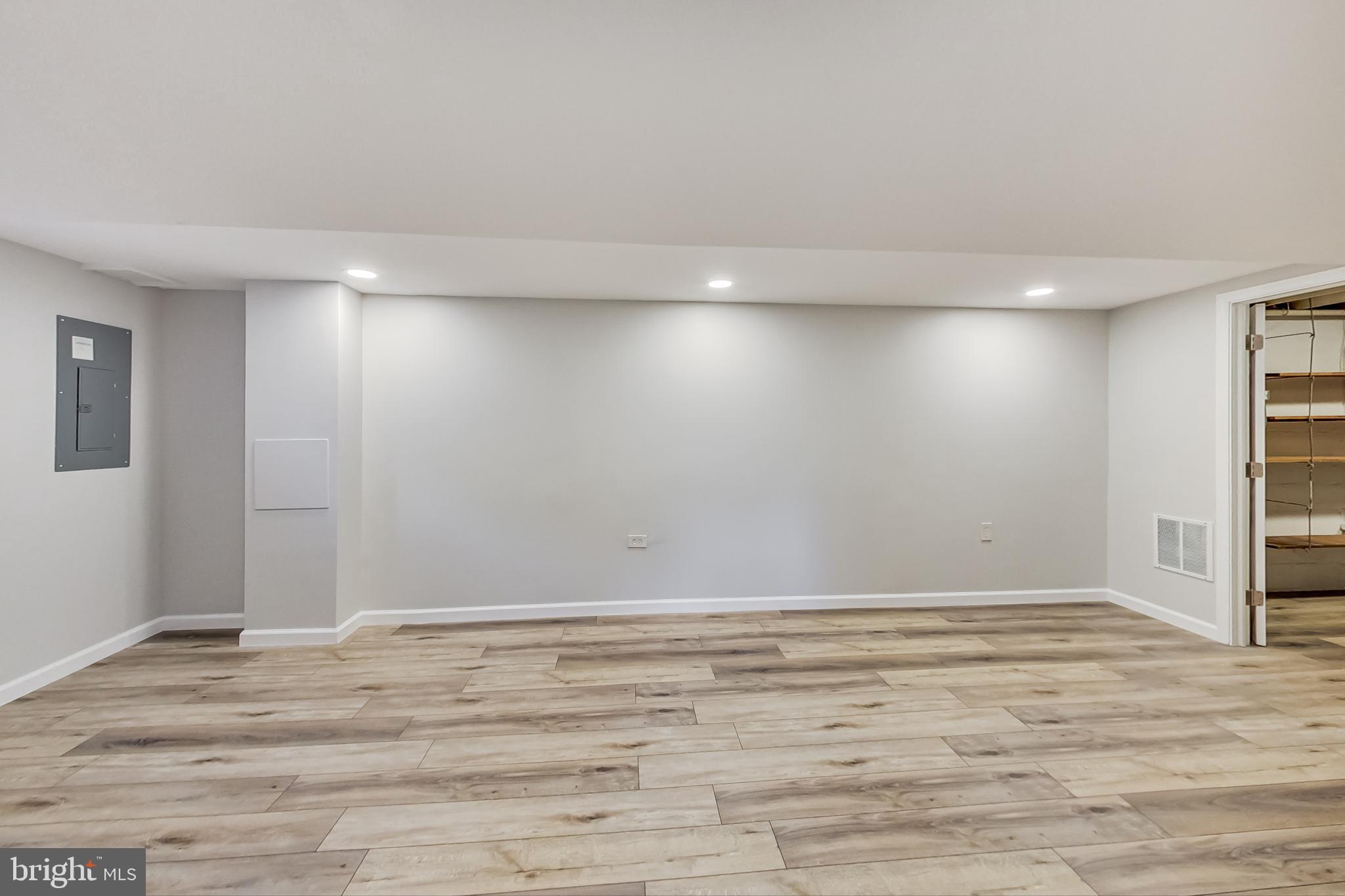 CARROLL KNOLLS - Residential