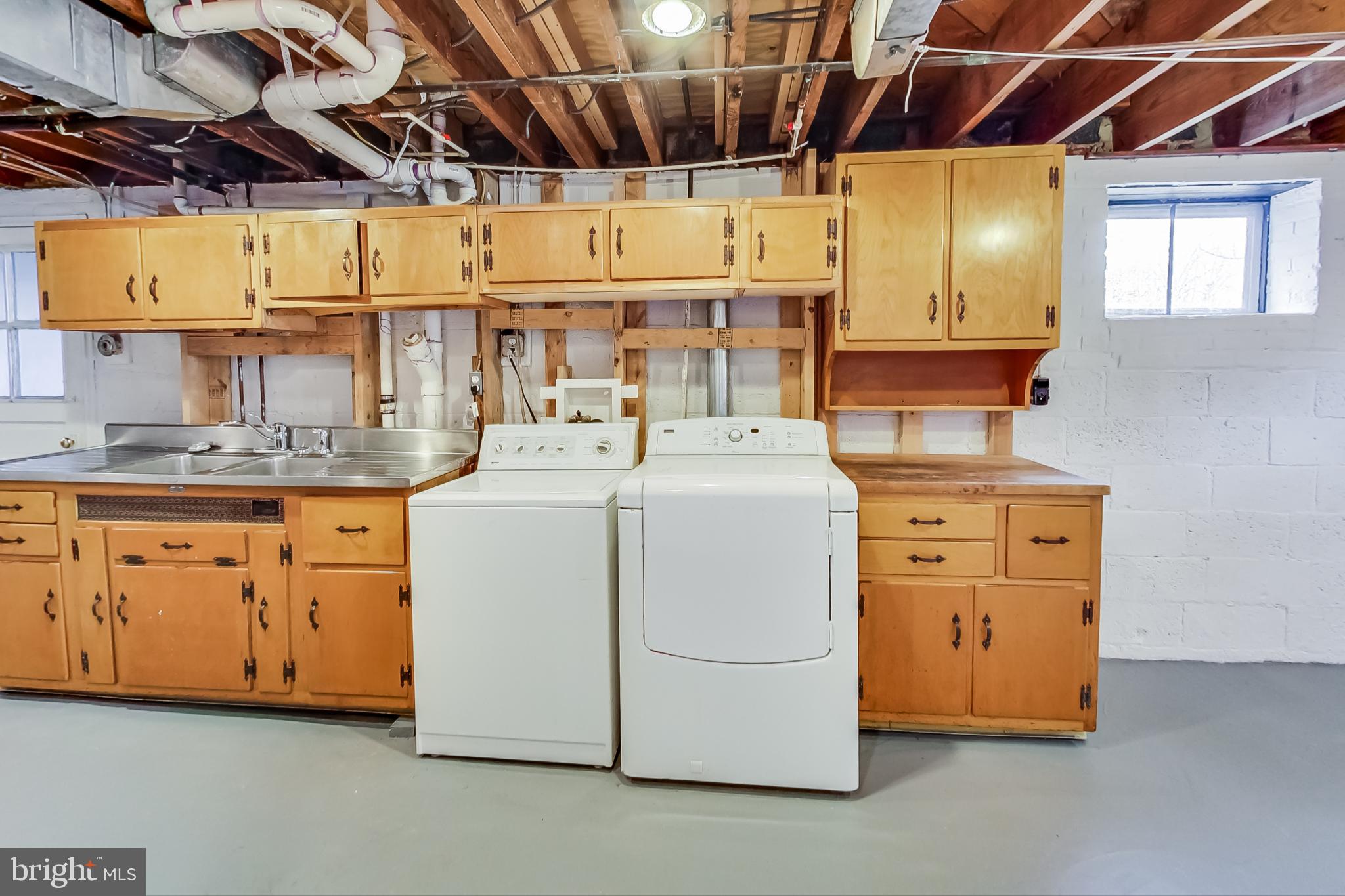 CARROLL KNOLLS - Residential