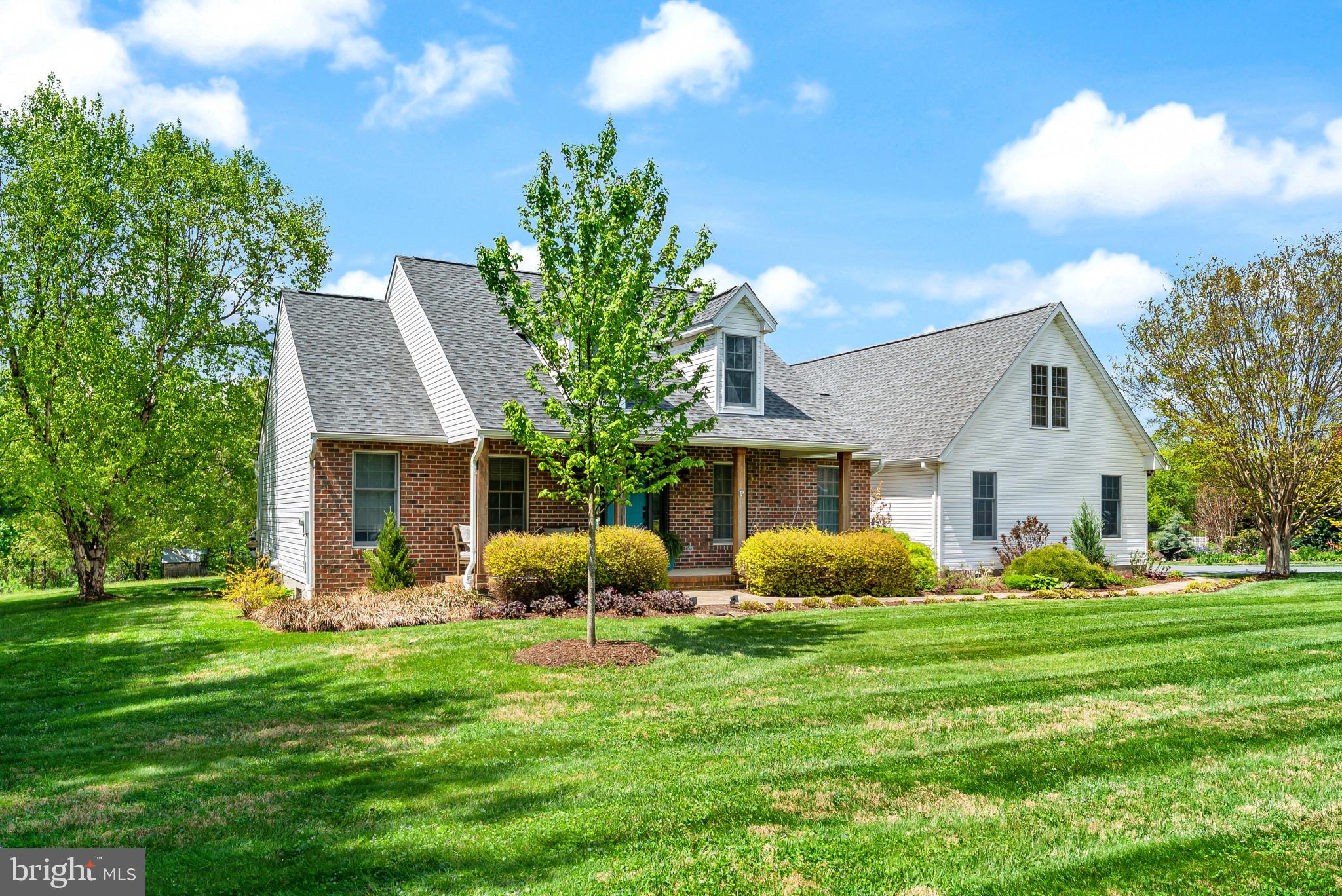 418 CLEAR RIDGE ROAD