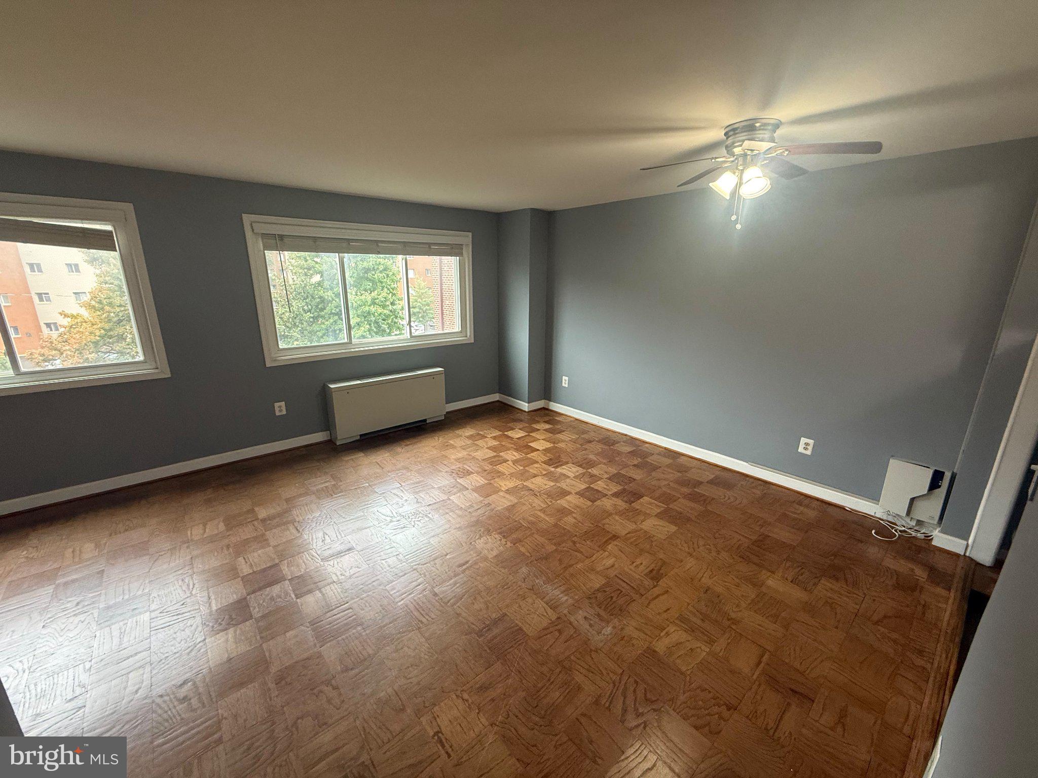 1830 COLUMBIA PIKE 216