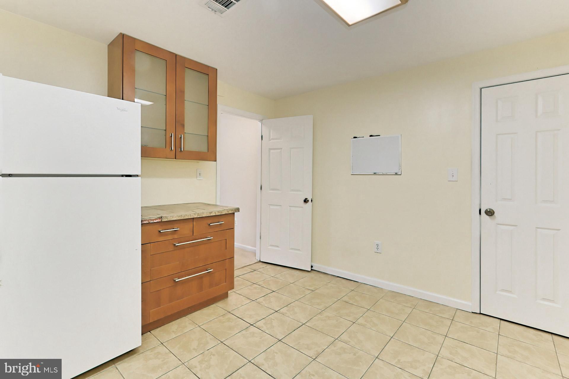 BARRETTS CROSSING - Residential