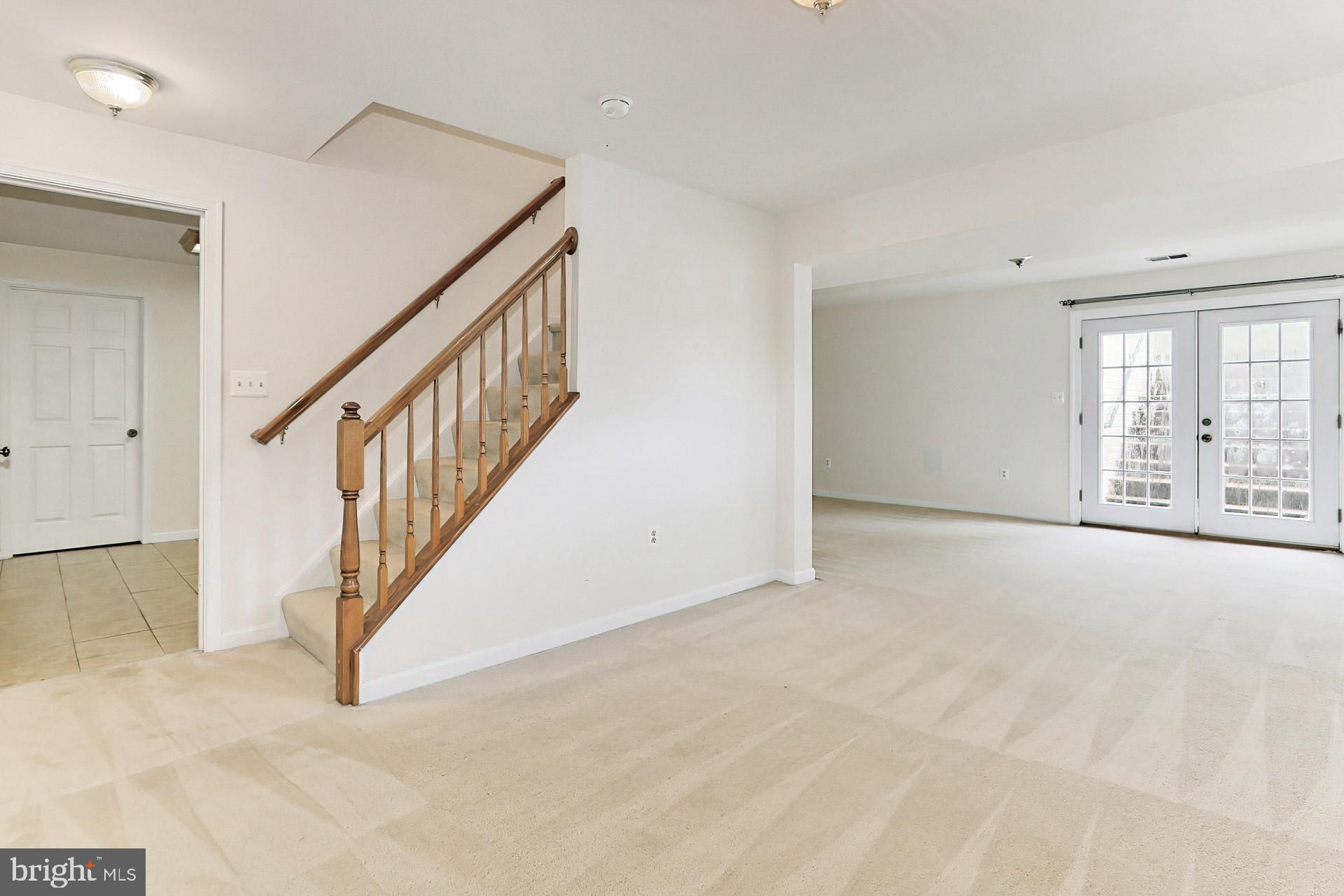 BARRETTS CROSSING - Residential