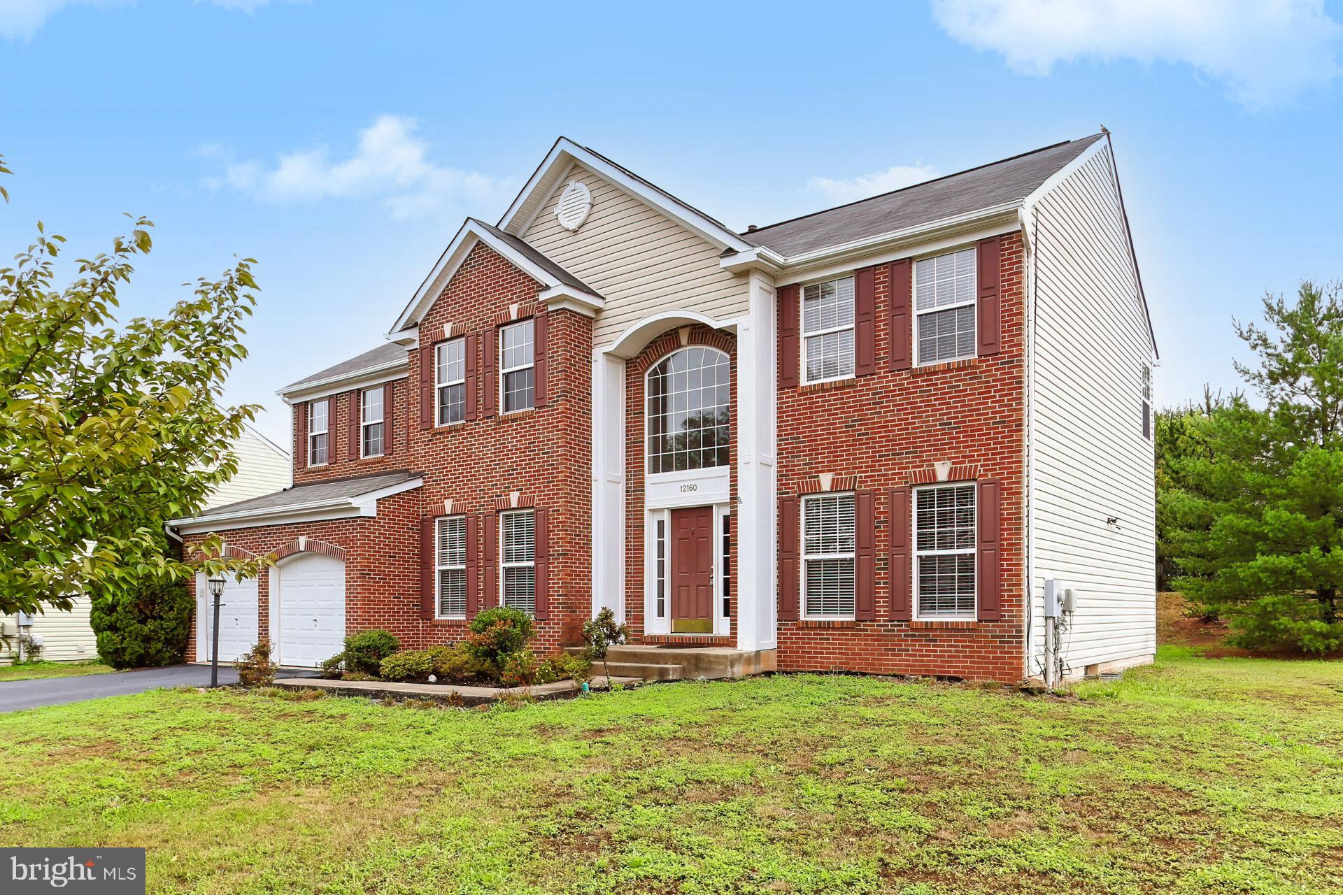 BARRETTS CROSSING - Residential