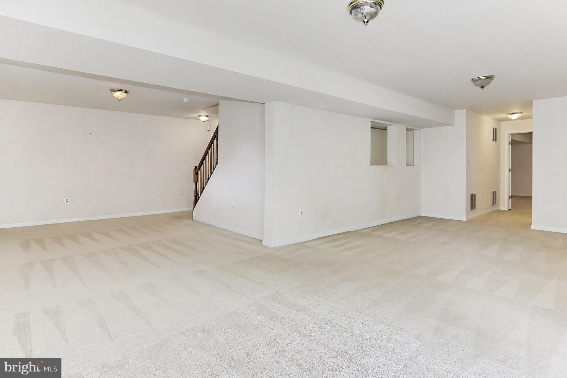 BARRETTS CROSSING - Residential