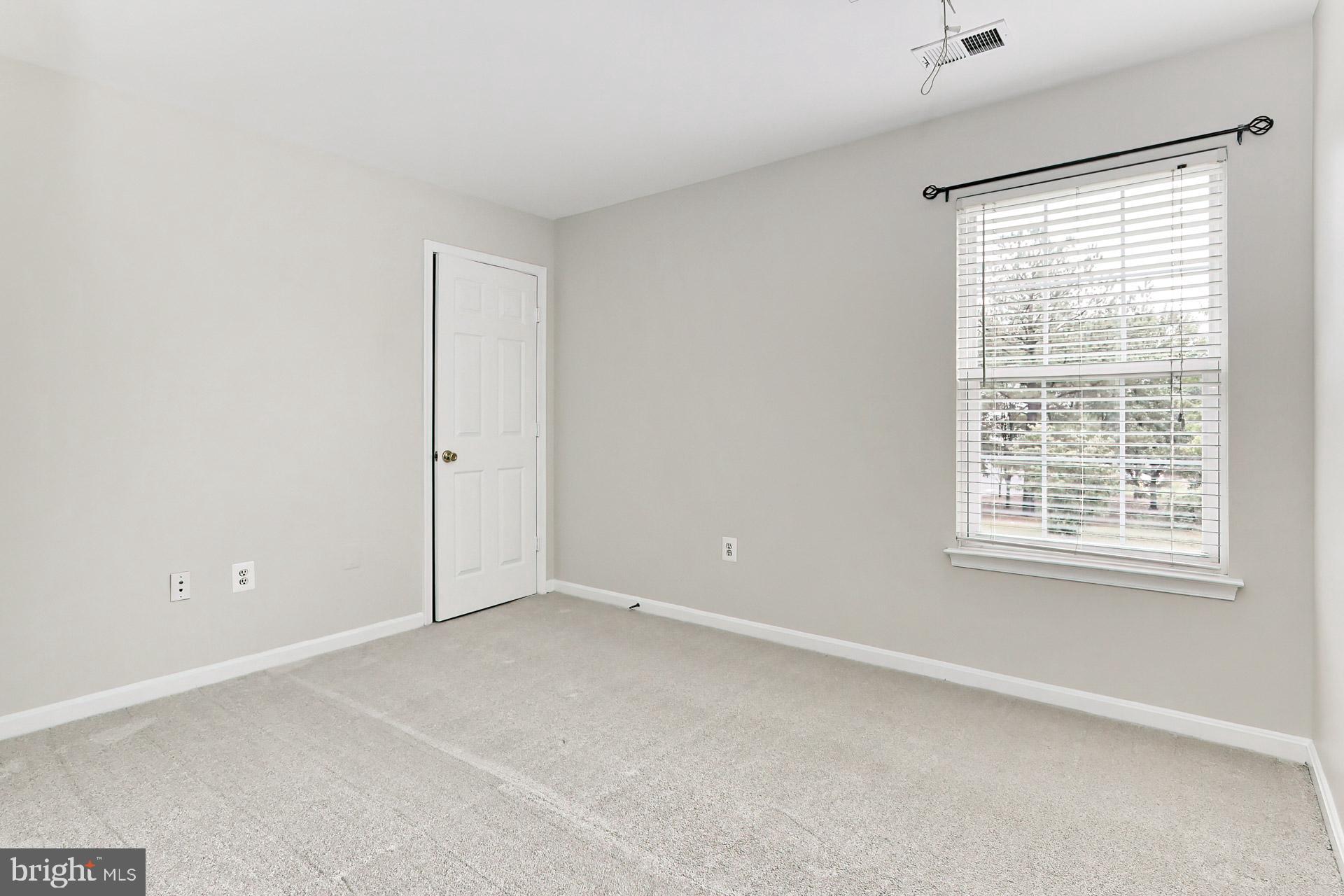 BARRETTS CROSSING - Residential