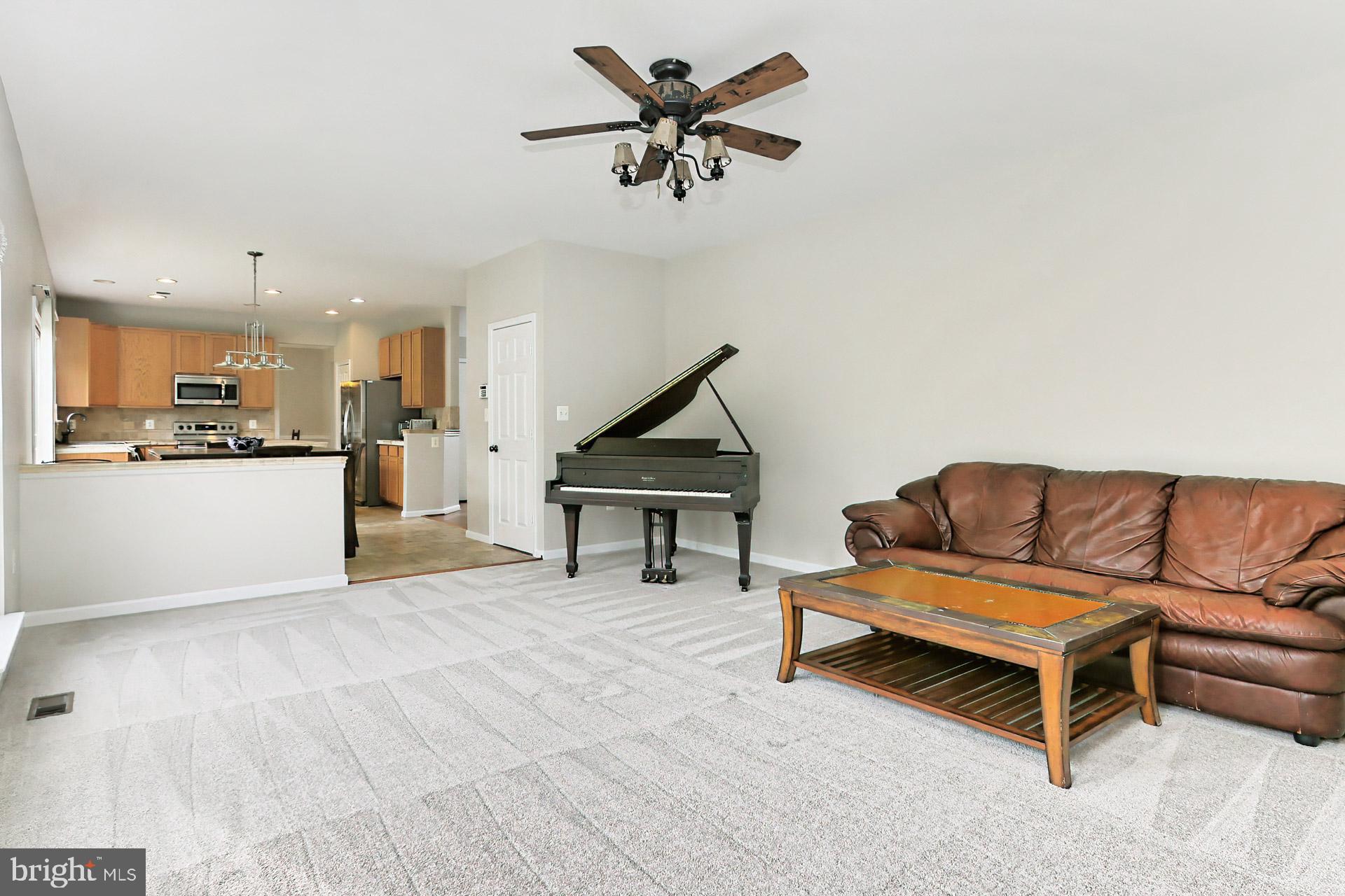 BARRETTS CROSSING - Residential